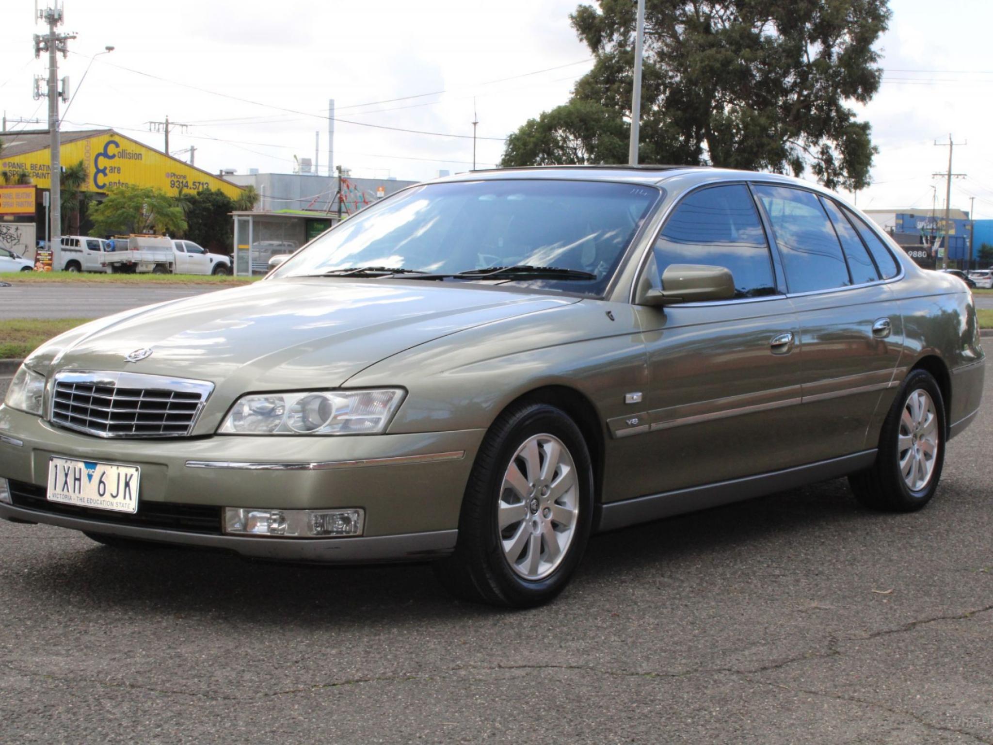 HOLDEN STATESMAN