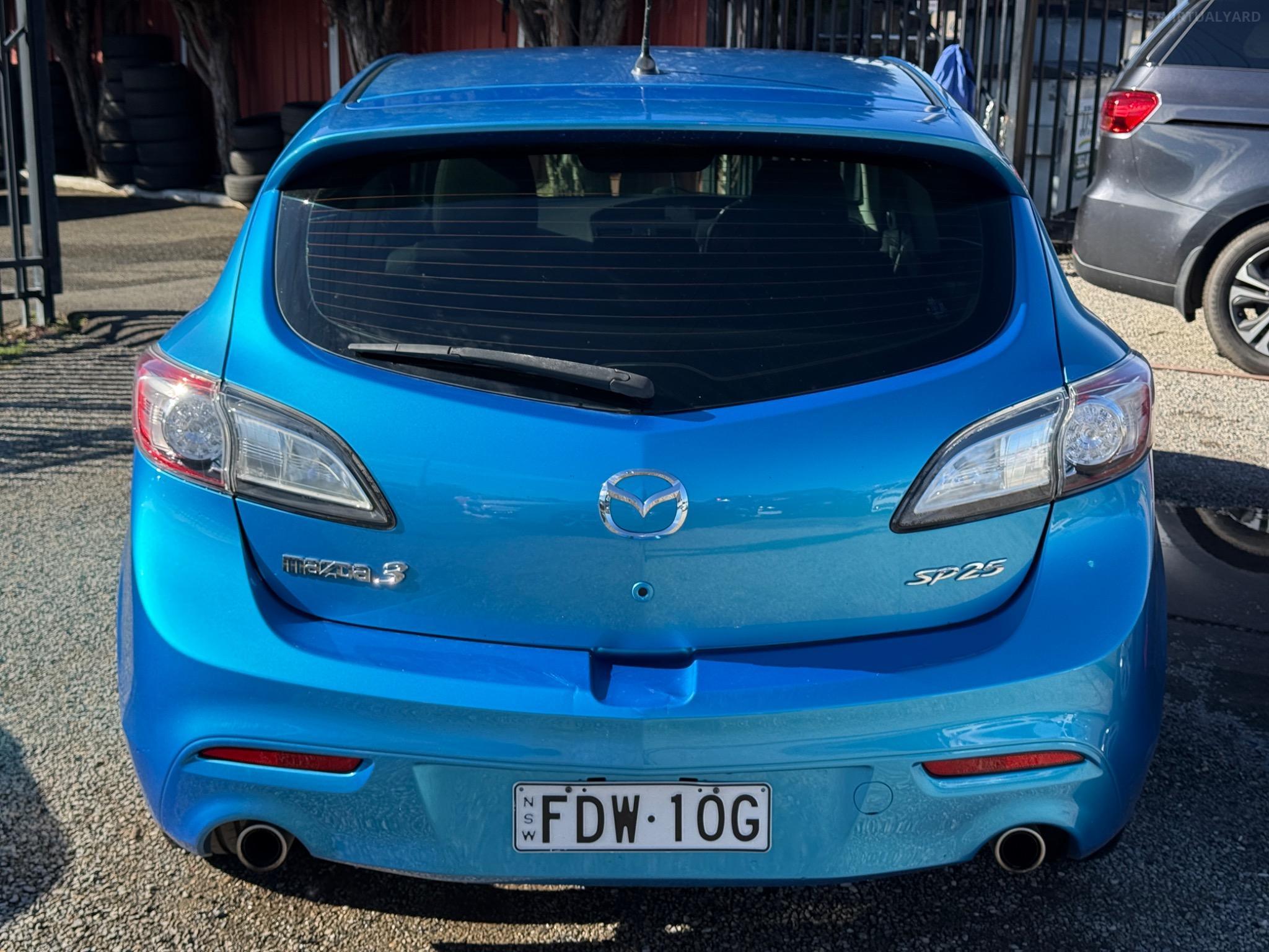 MAZDA MAZDA3