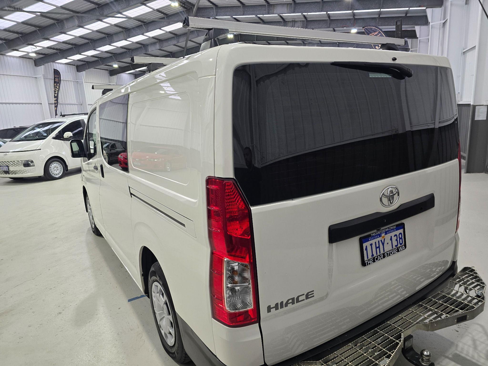 Toyota Hiace