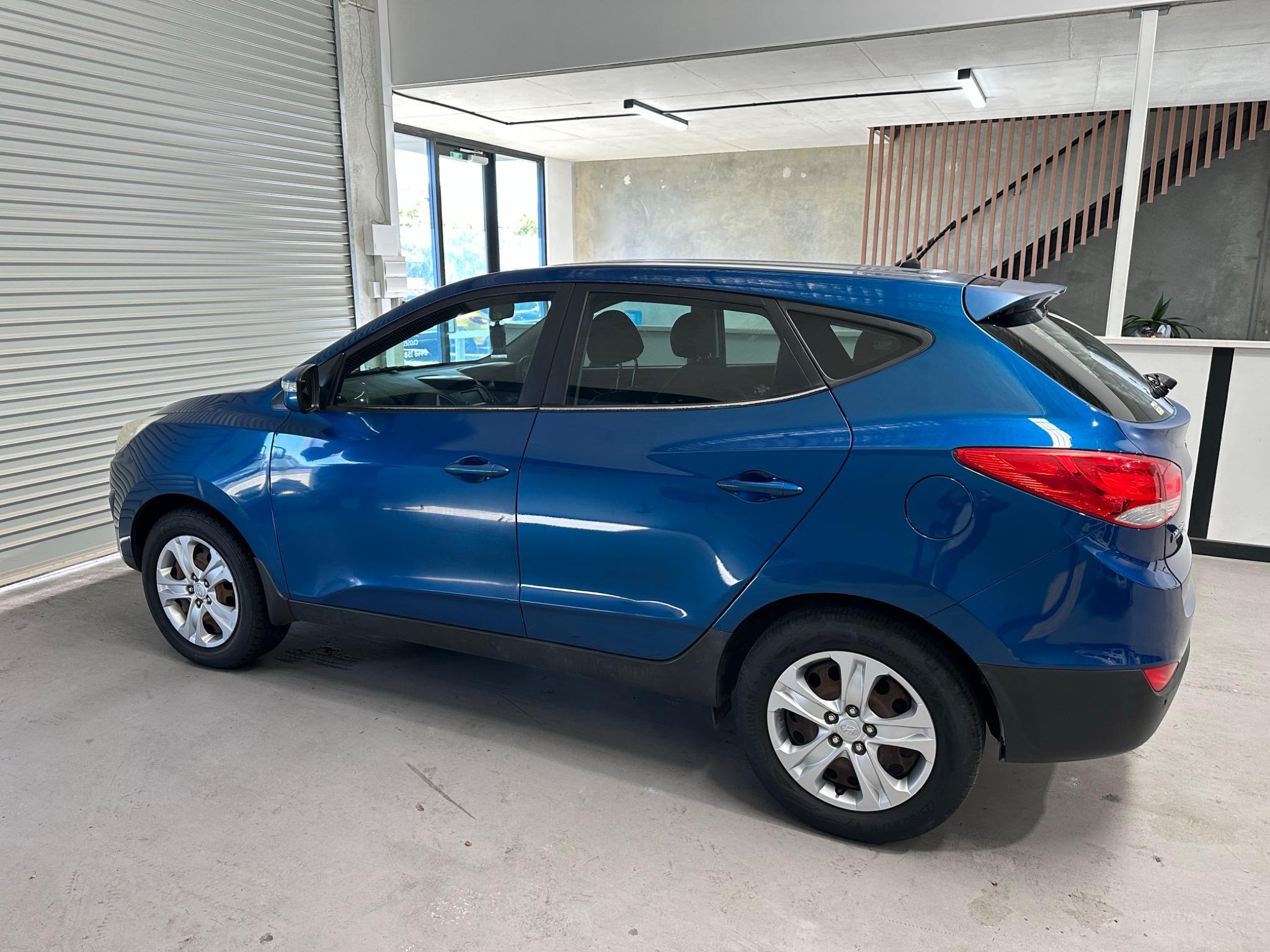 HYUNDAI iX35