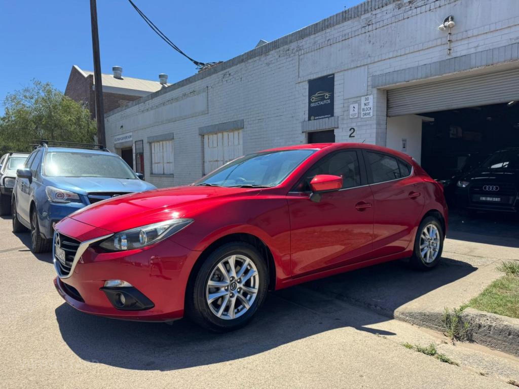 MAZDA MAZDA3