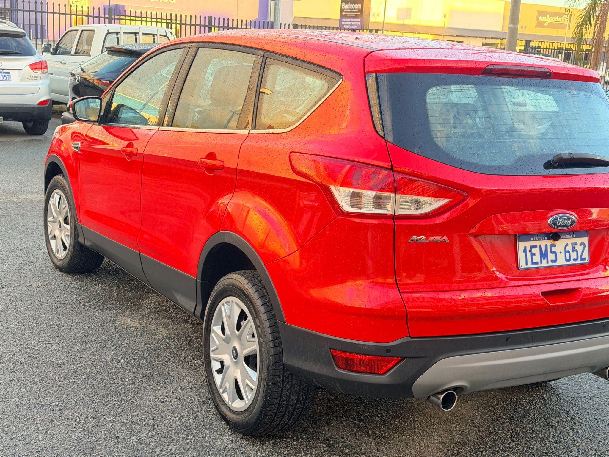 FORD KUGA