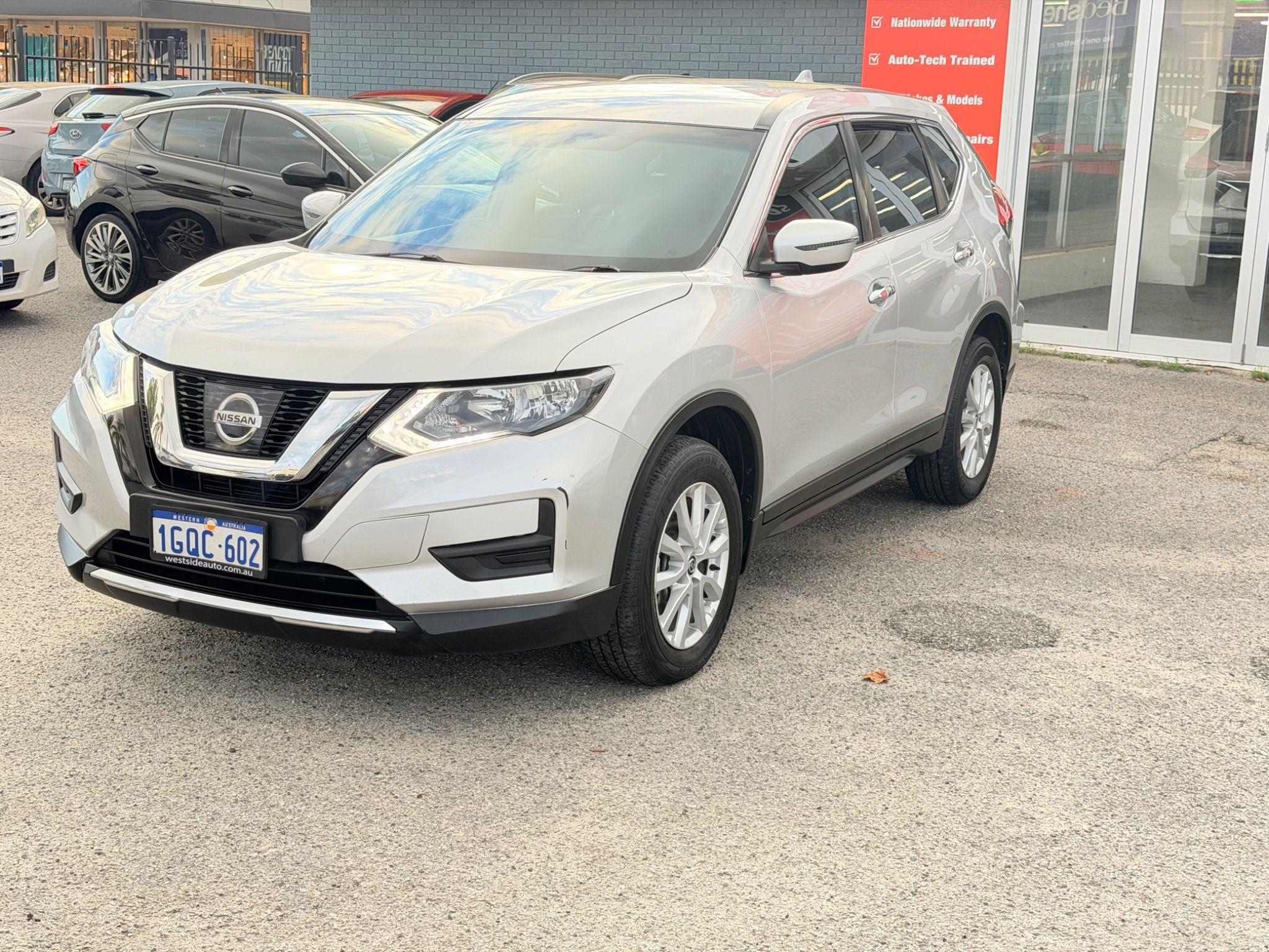 NISSAN X-TRAIL