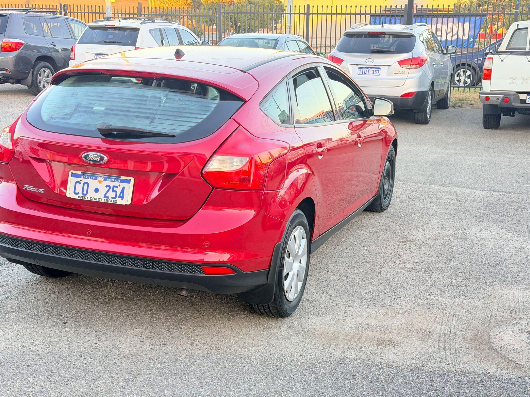 FORD FOCUS
