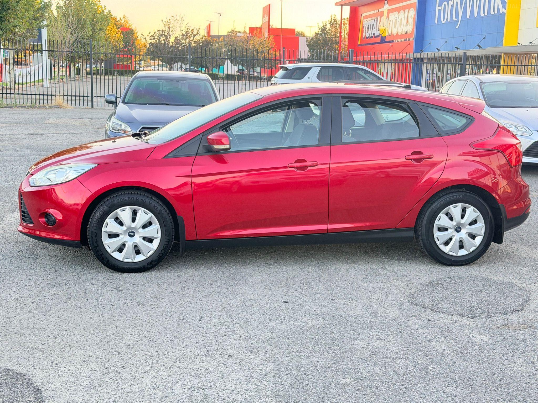 FORD FOCUS