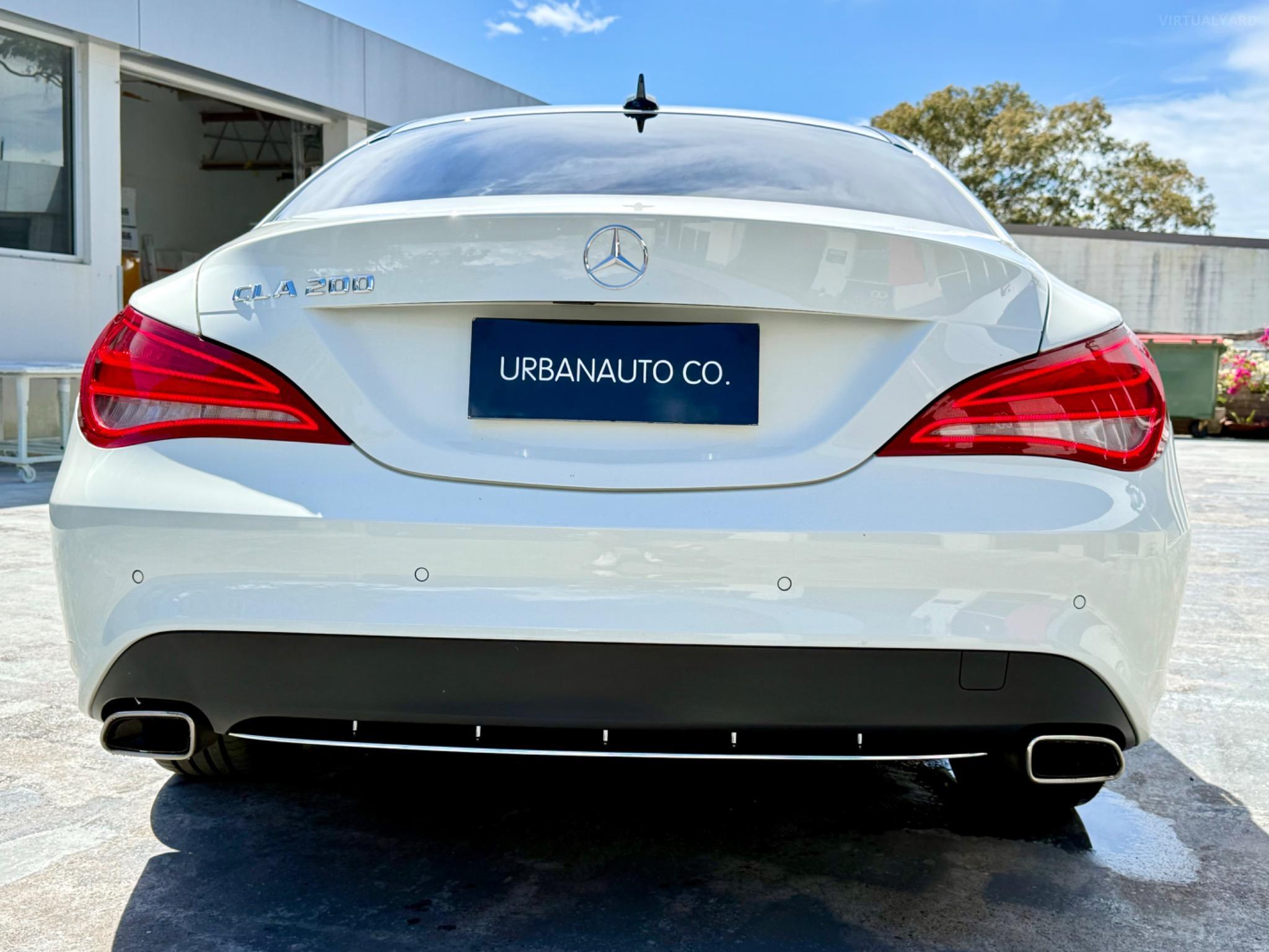MERCEDES-BENZ CLA