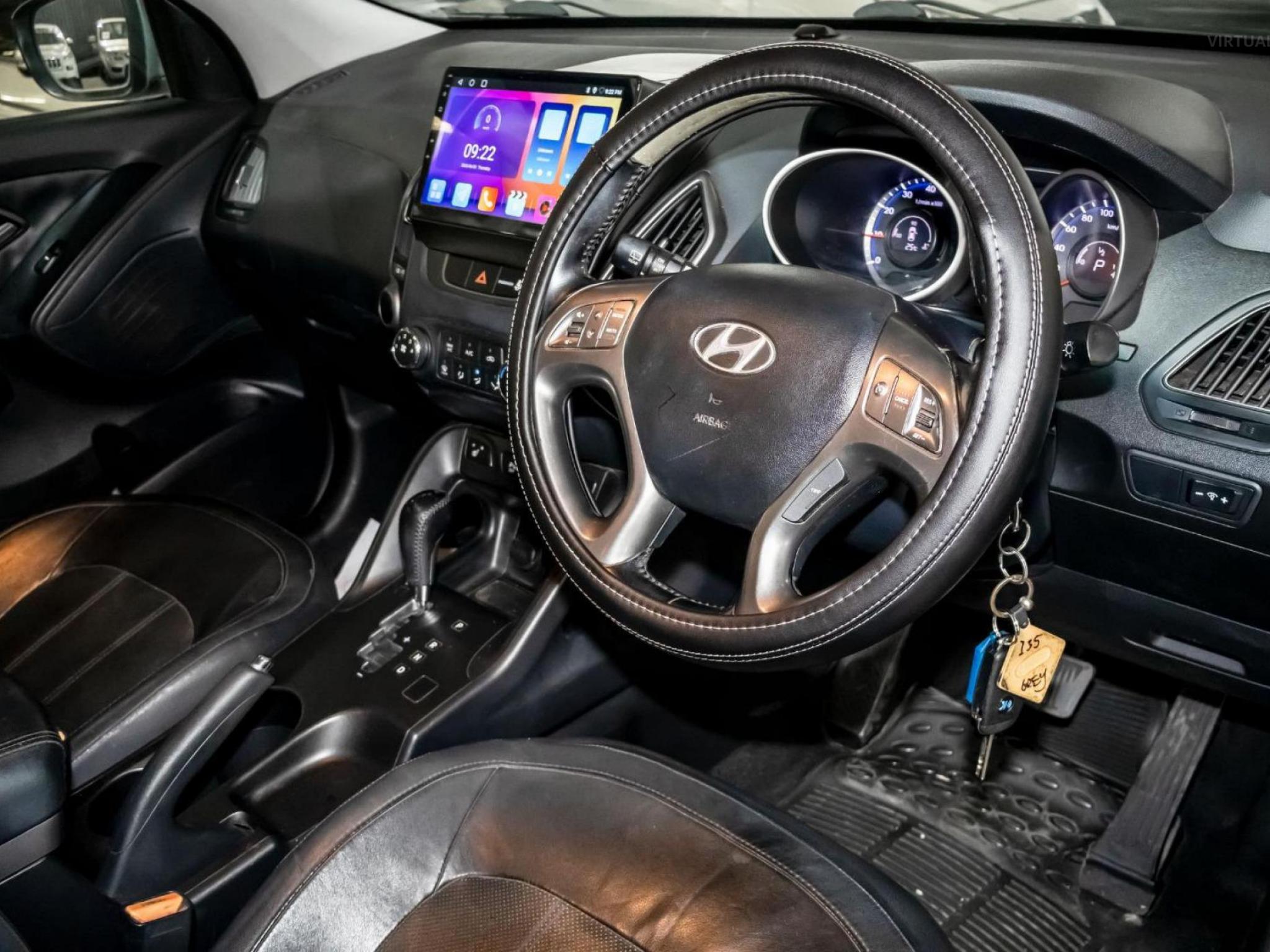HYUNDAI iX35