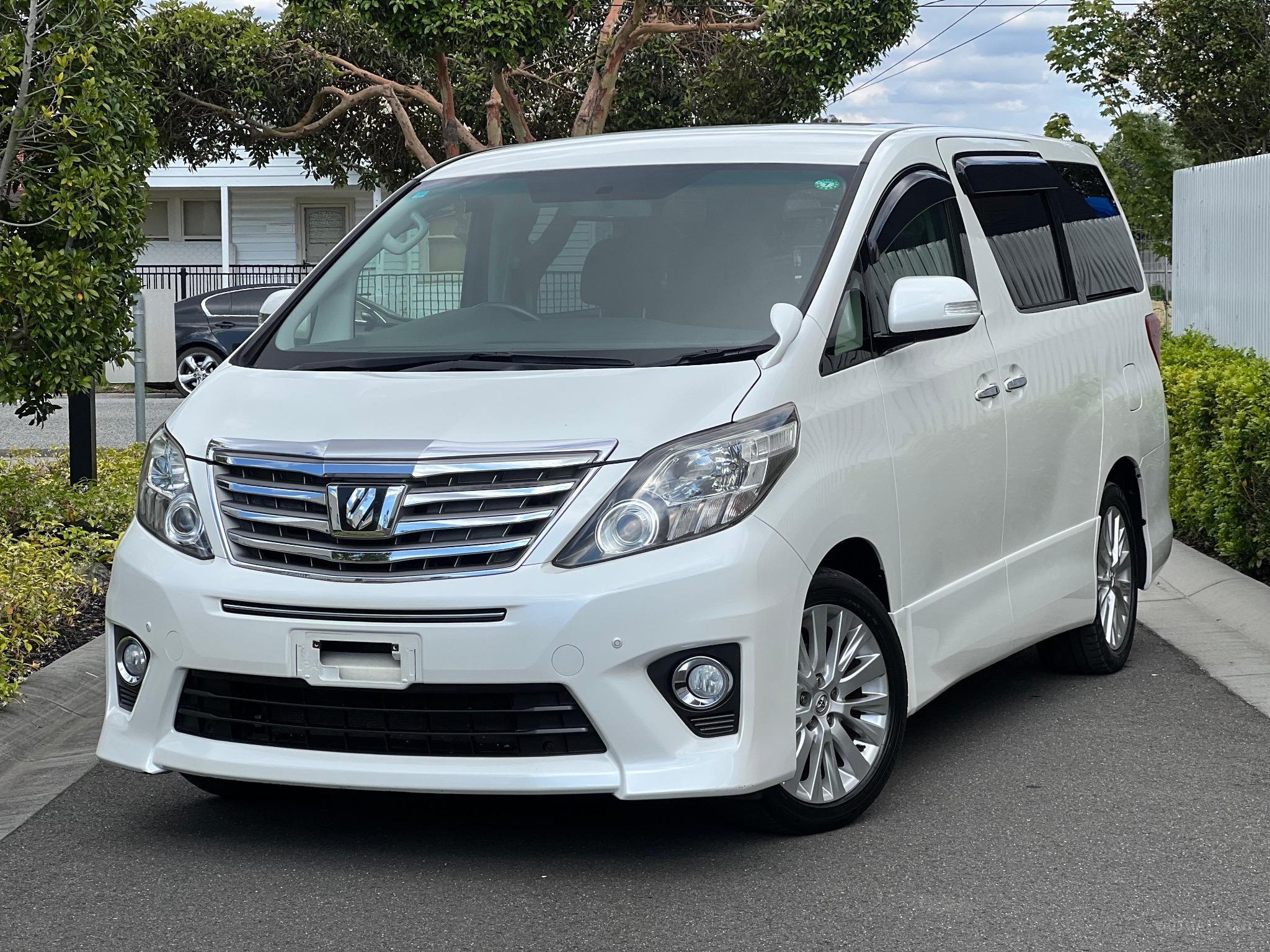 TOYOTA ALPHARD