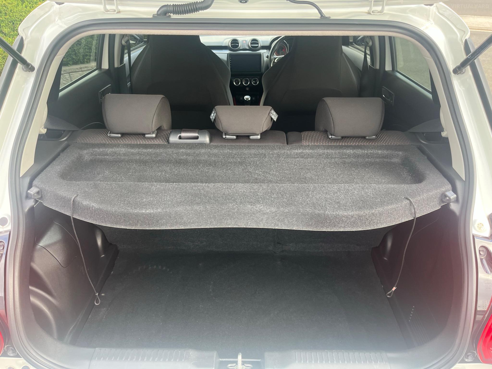 SUZUKI SWIFT