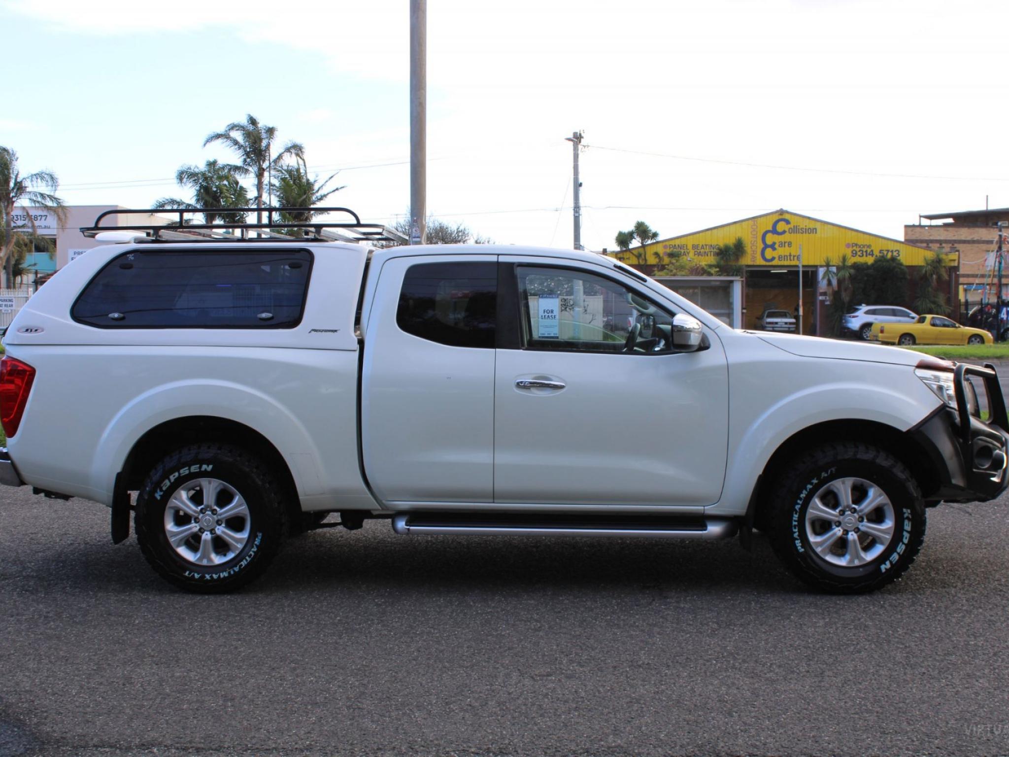 NISSAN NAVARA