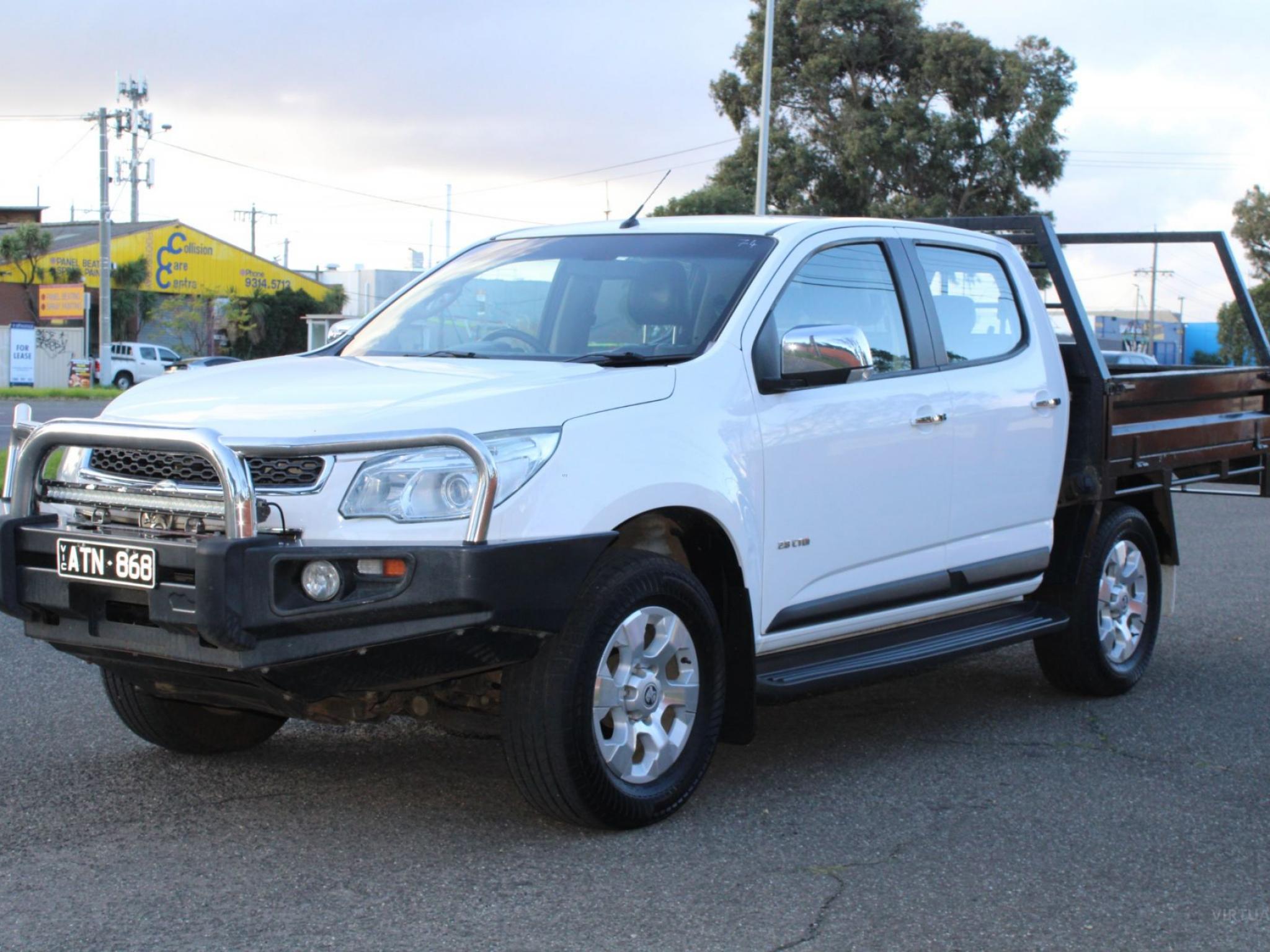 HOLDEN COLORADO