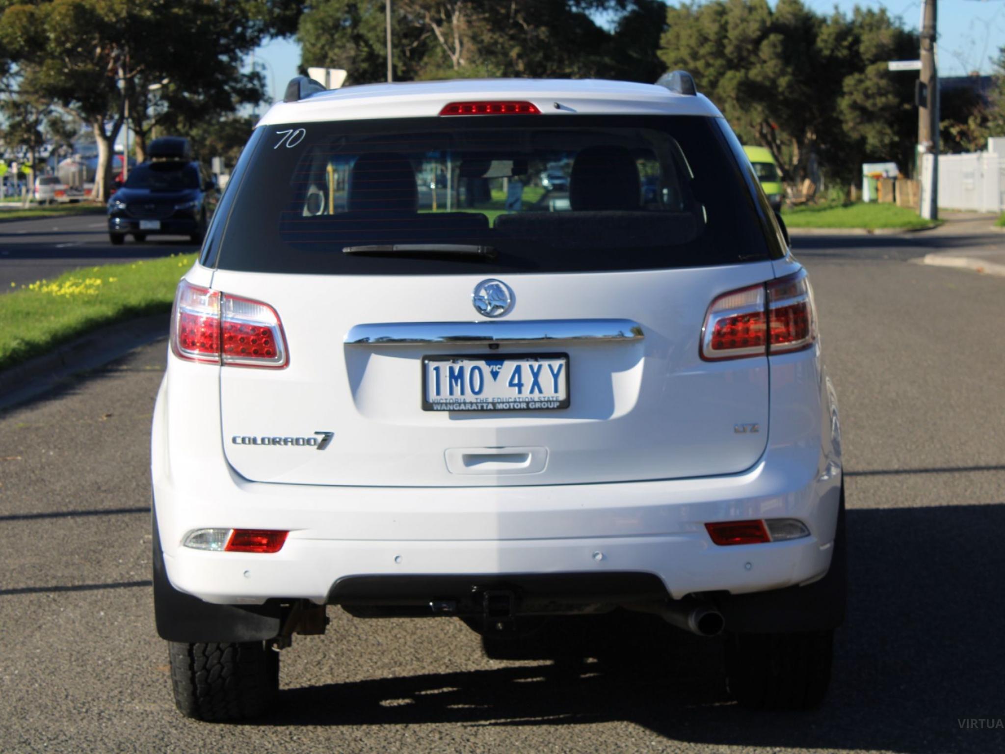 HOLDEN COLORADO 7