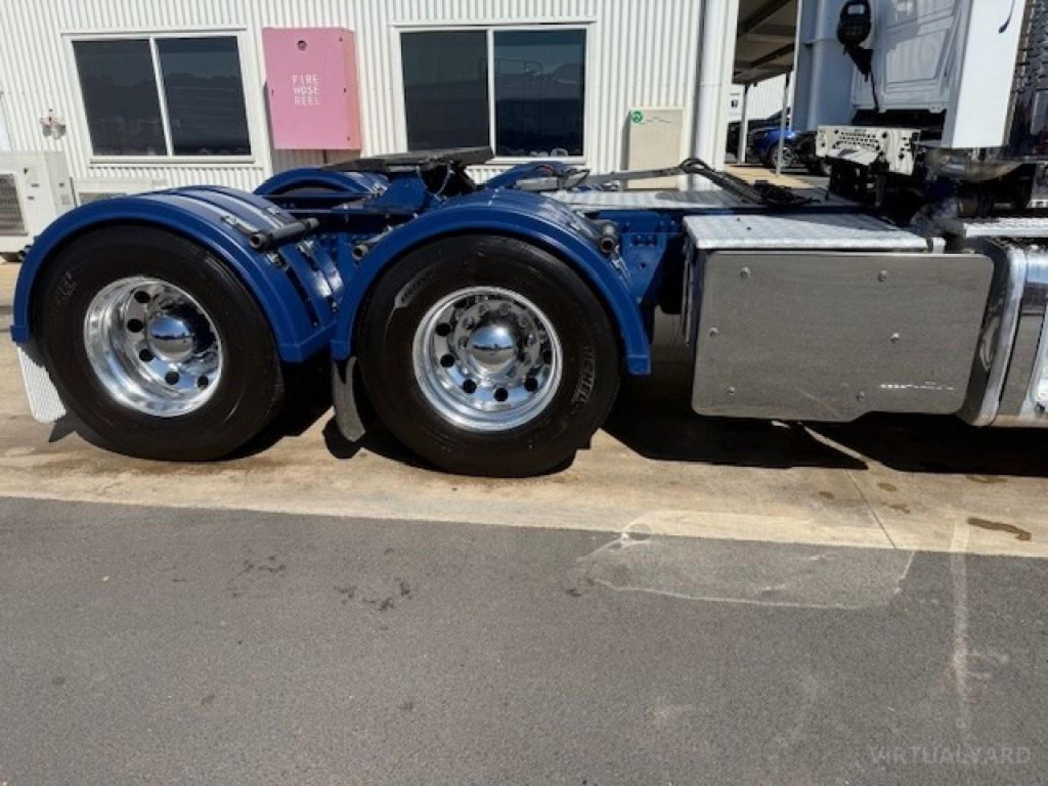 Mack SUPERLINER