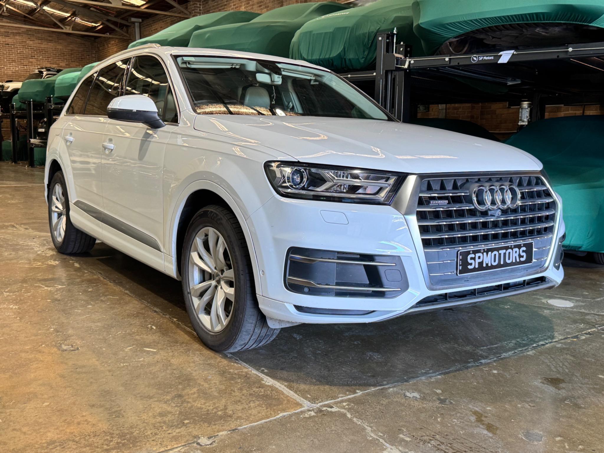 AUDI Q7