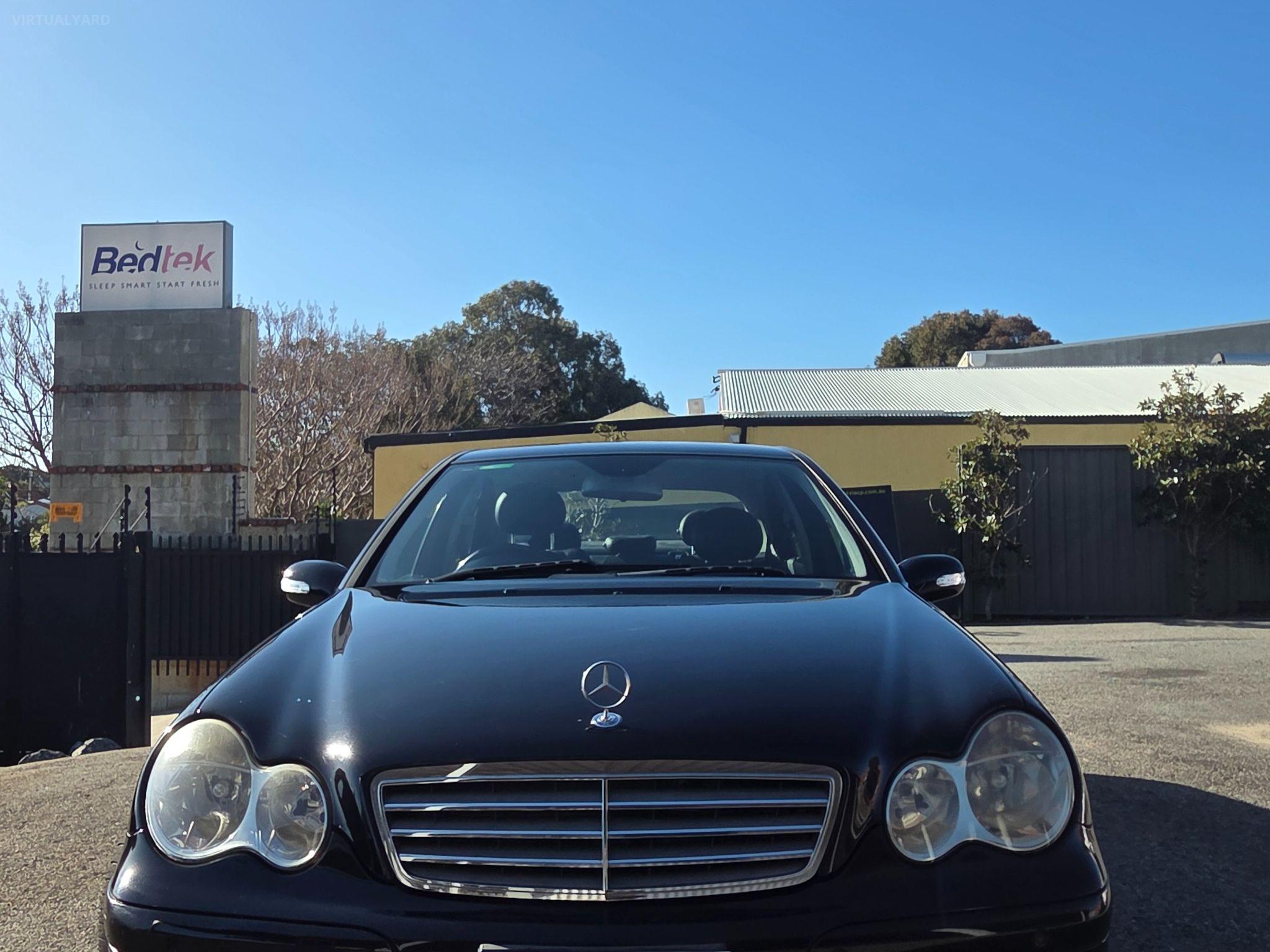 MERCEDES-BENZ C180