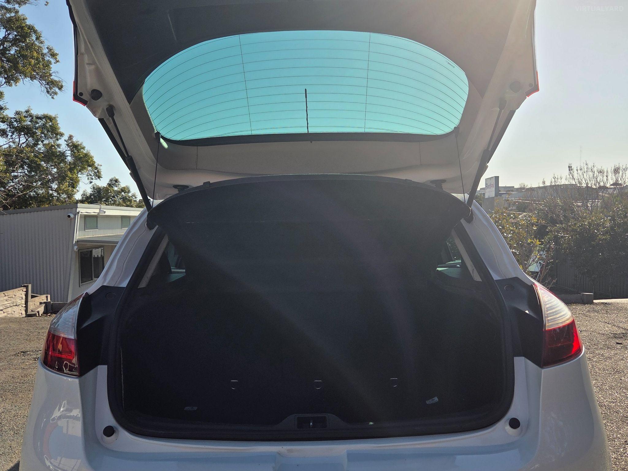 RENAULT MEGANE