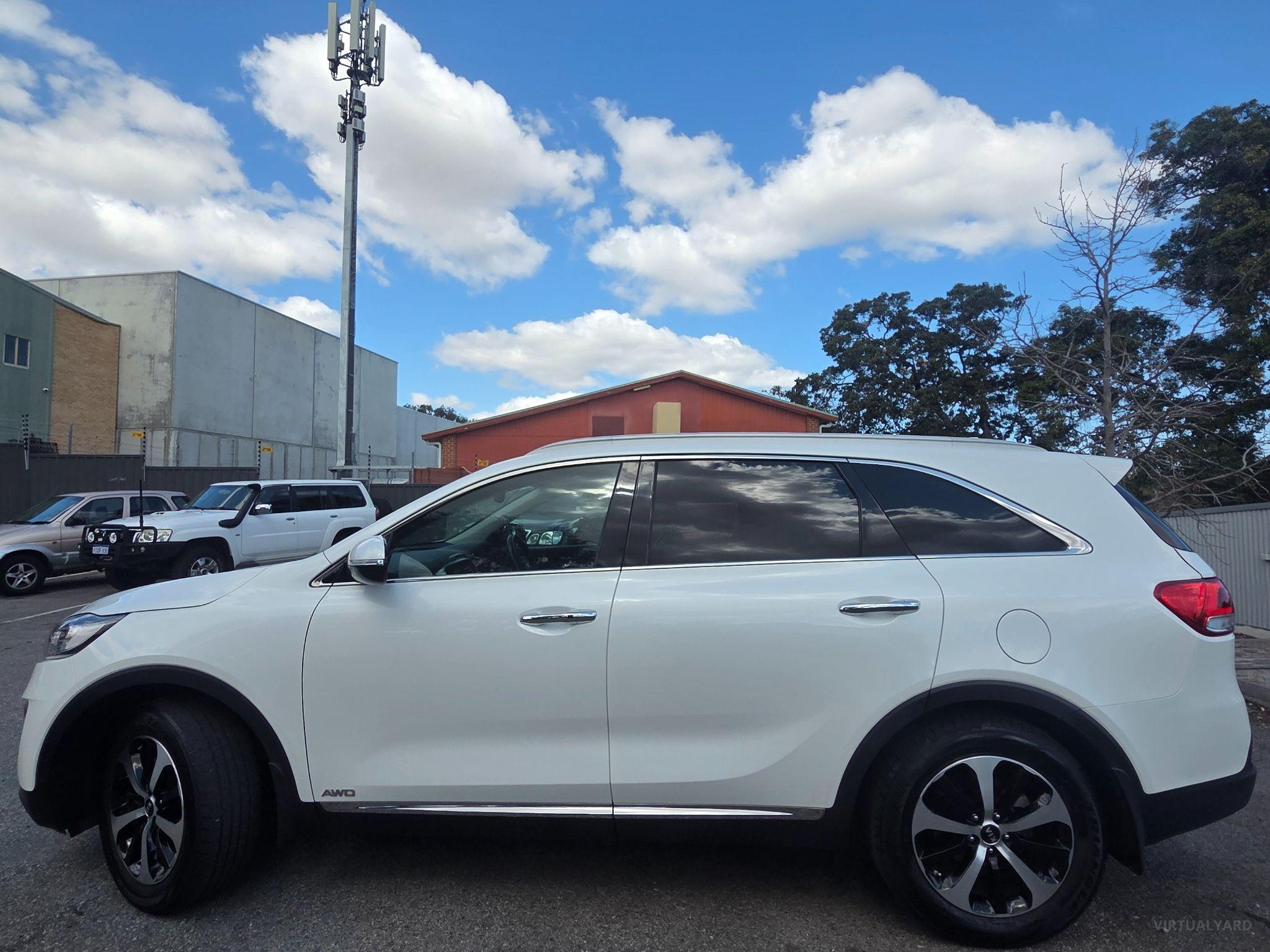 KIA SORENTO