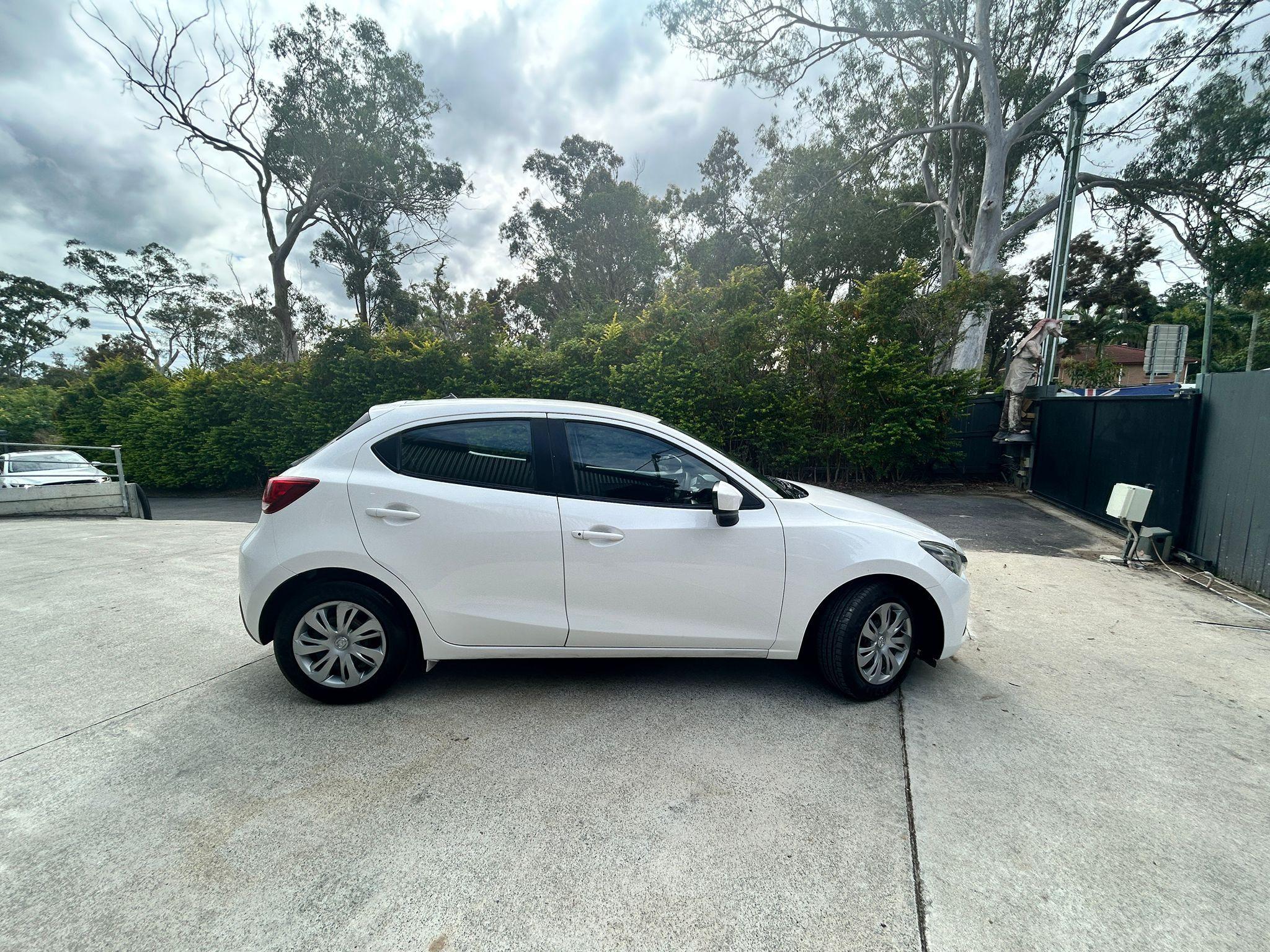 Mazda 2