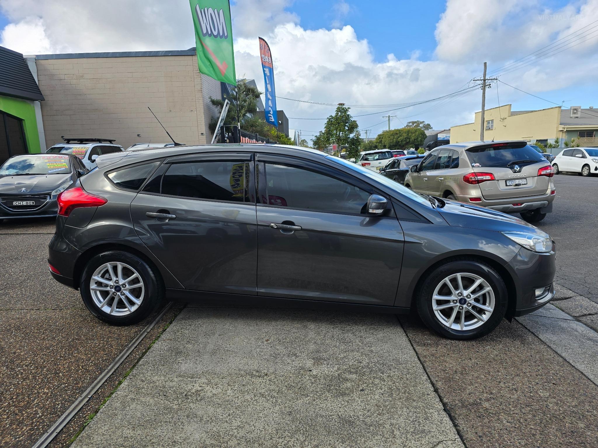 FORD FOCUS