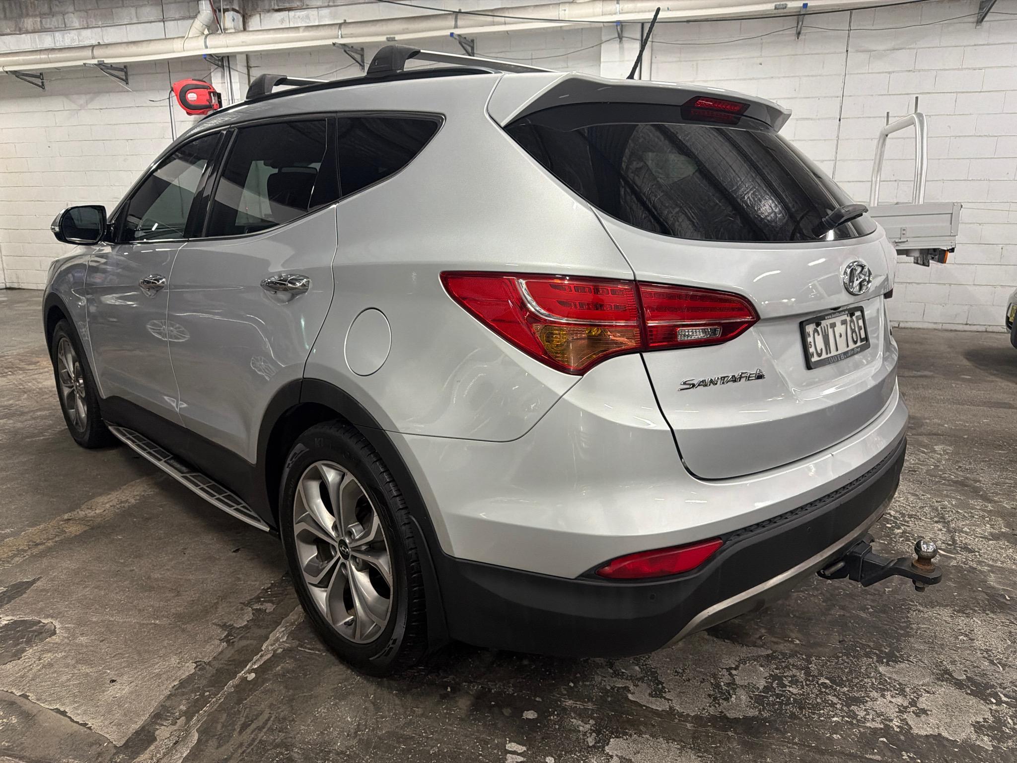 HYUNDAI SANTA FE