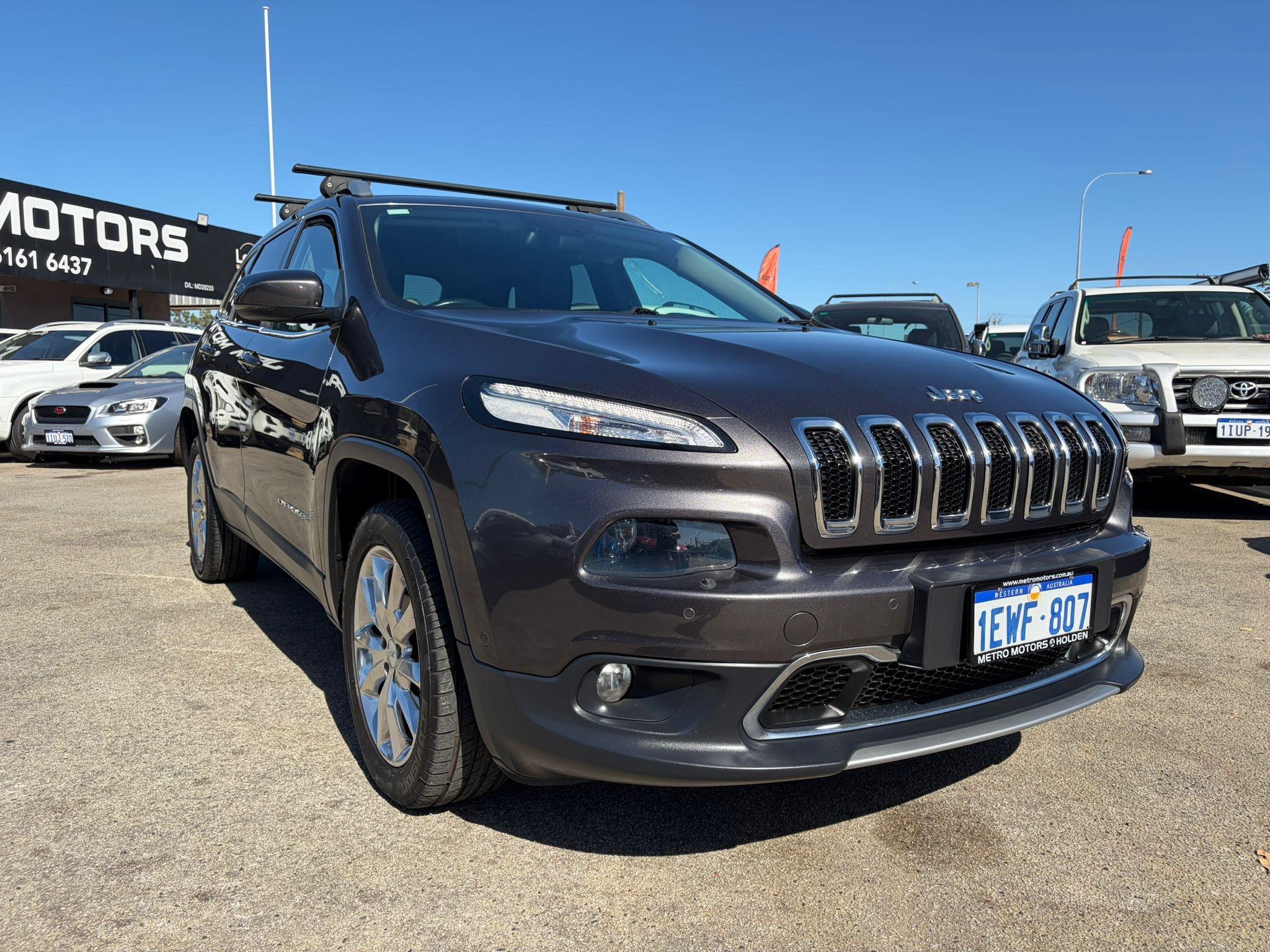 JEEP CHEROKEE