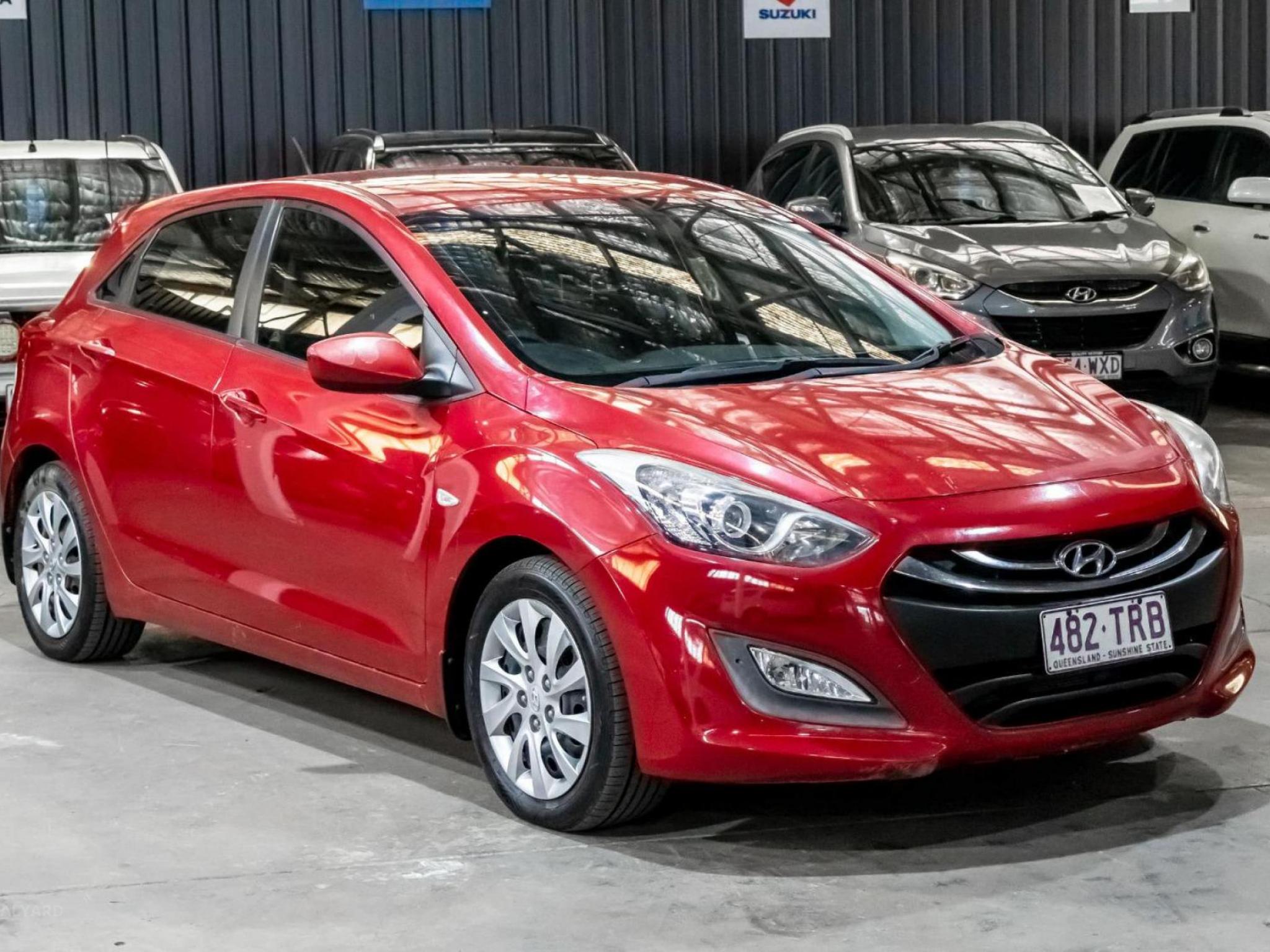 HYUNDAI i30