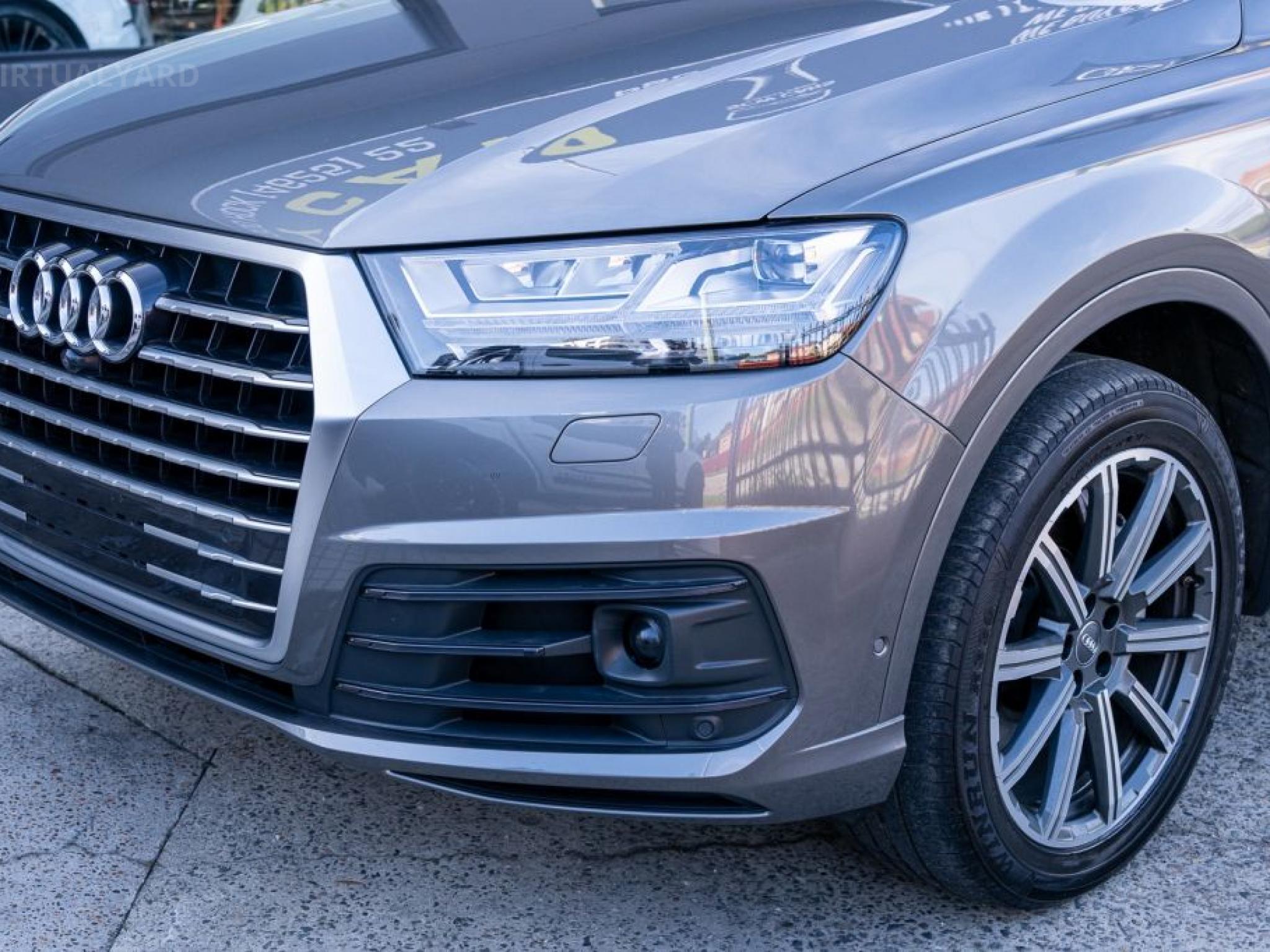 AUDI Q7