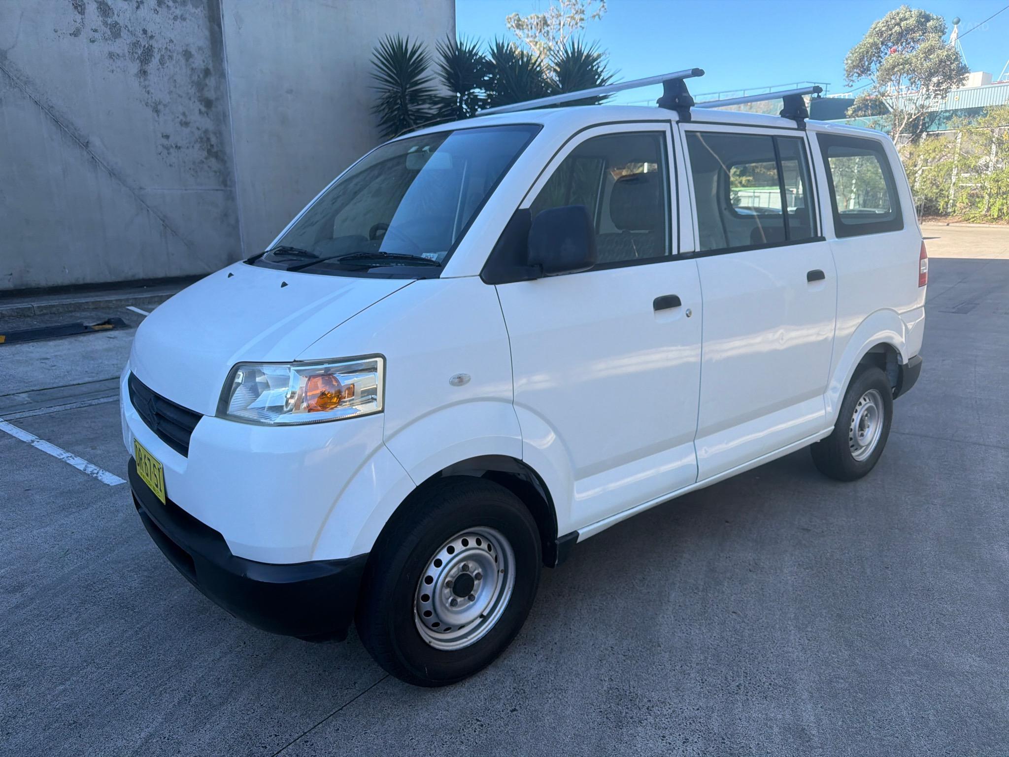 SUZUKI APV VAN 5DR MAN 5SP 785KG 1.6I image 5
