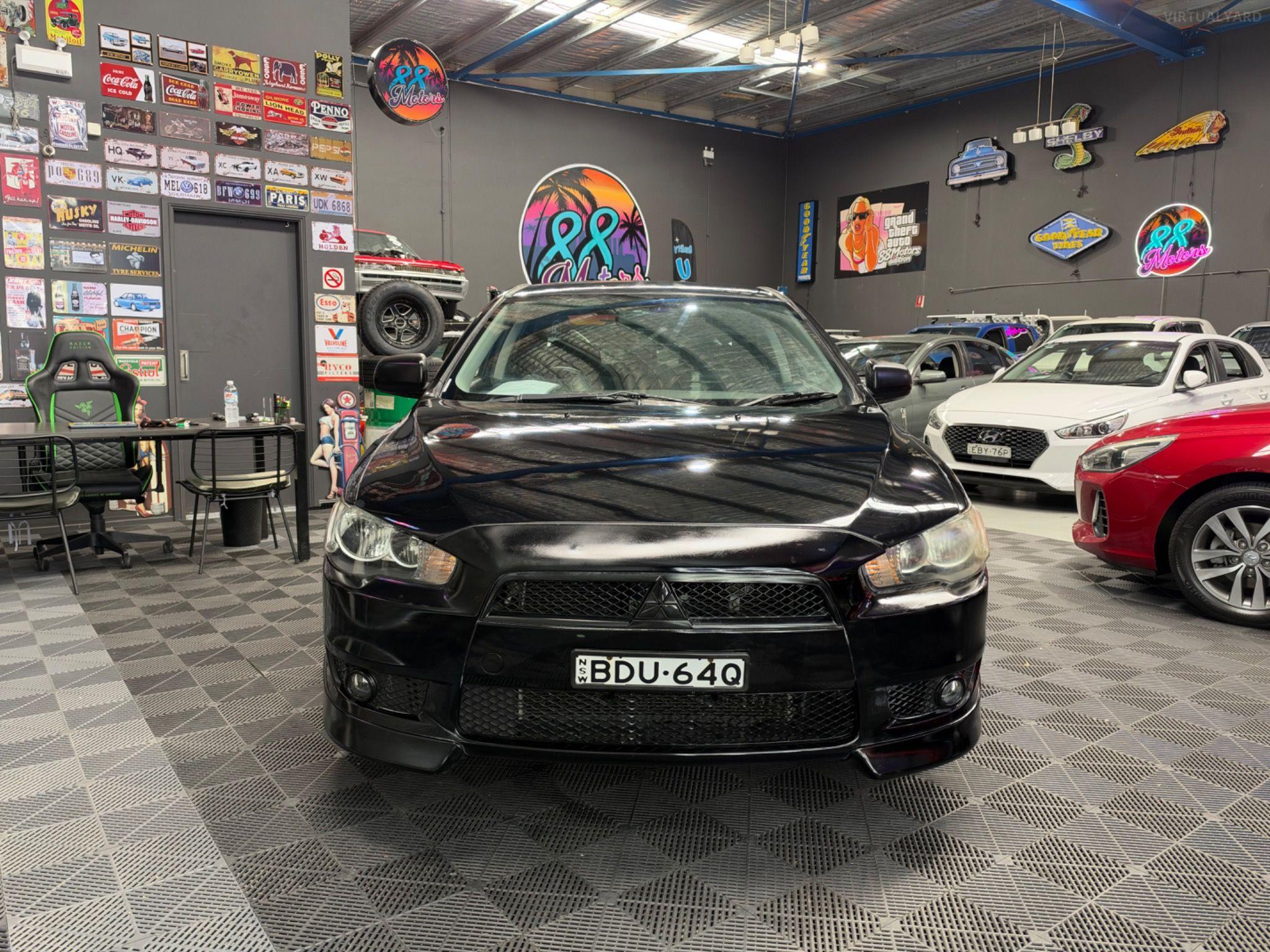 MITSUBISHI LANCER