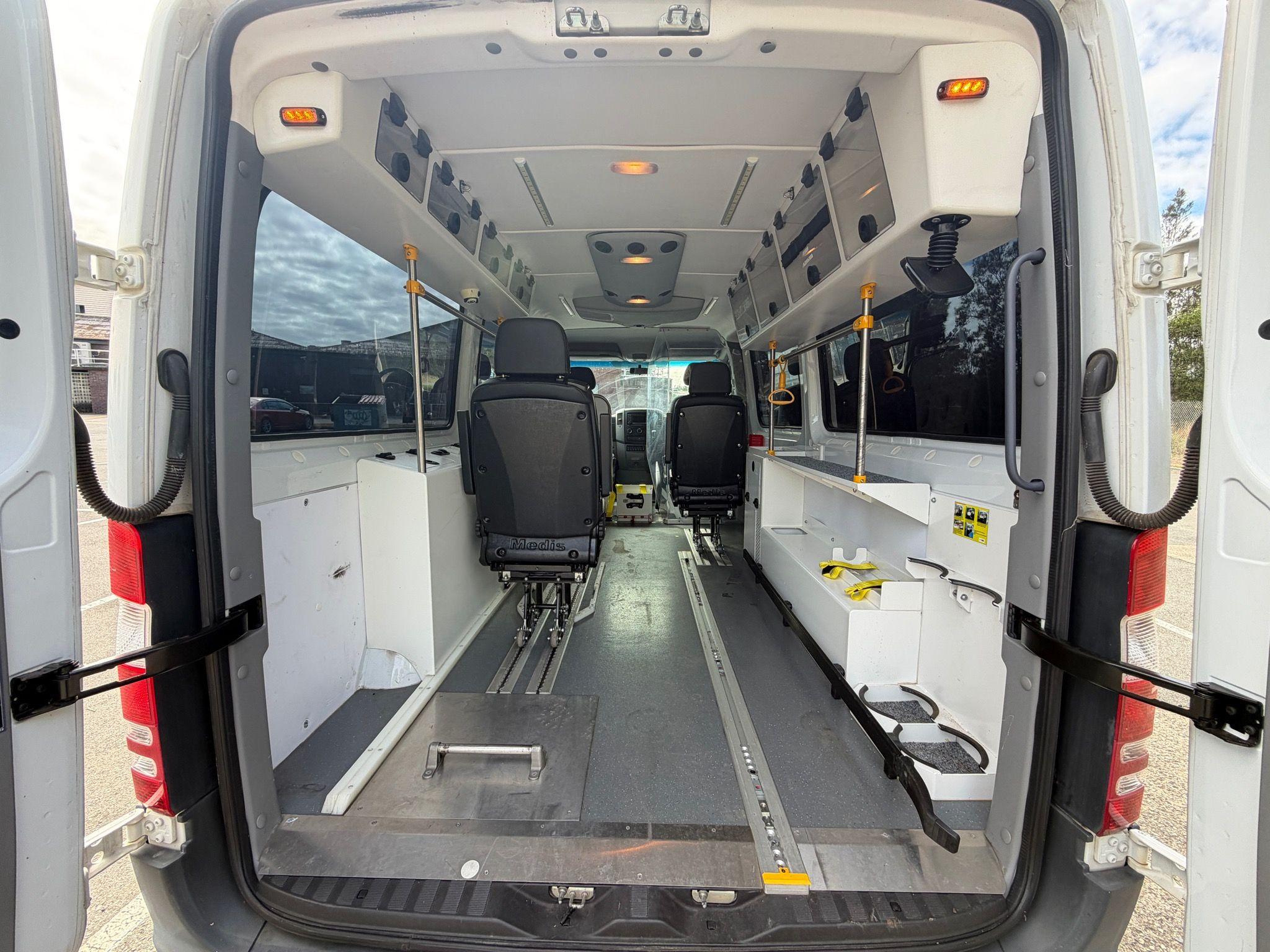 MERCEDES-BENZ Sprinter