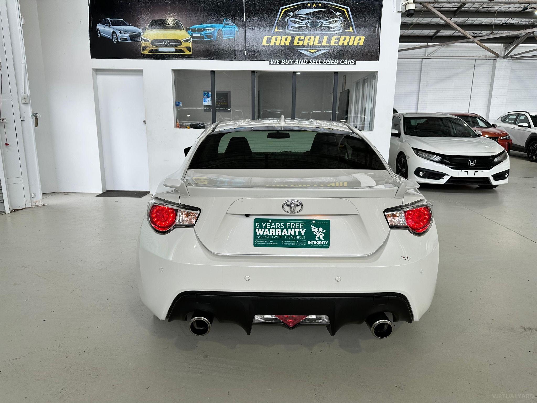 TOYOTA 86