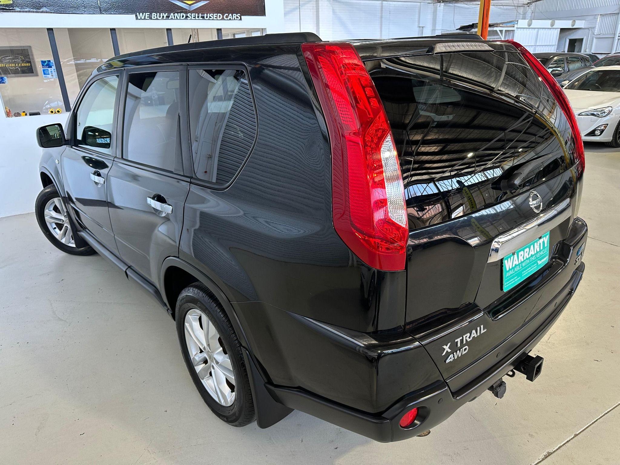 NISSAN X-TRAIL