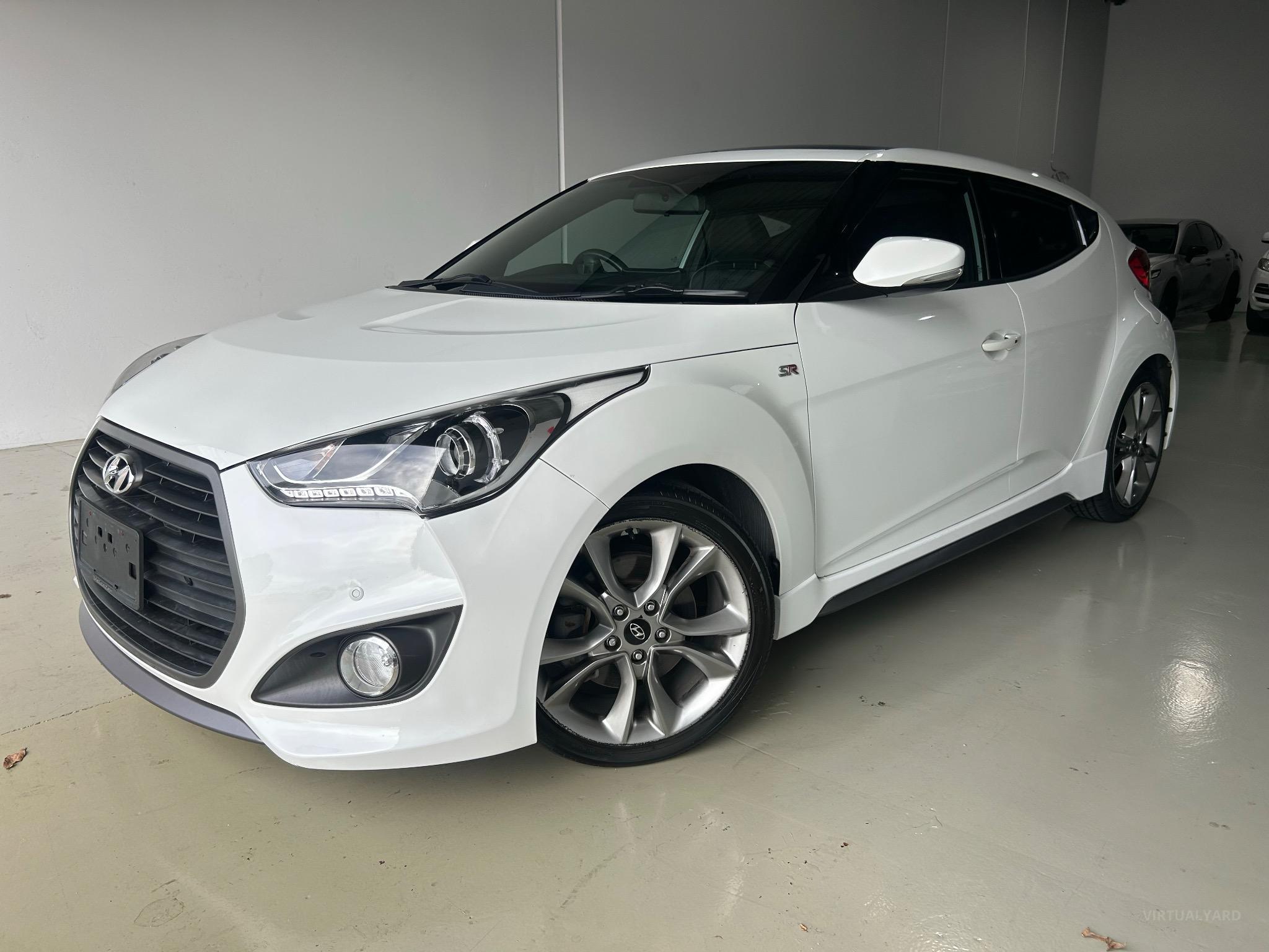 HYUNDAI VELOSTER