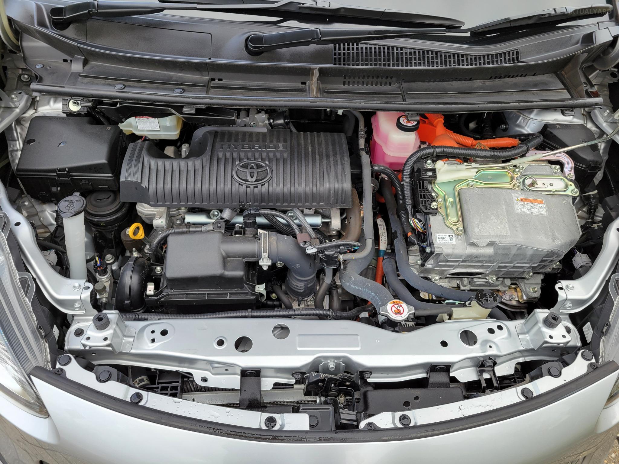 TOYOTA Sienta