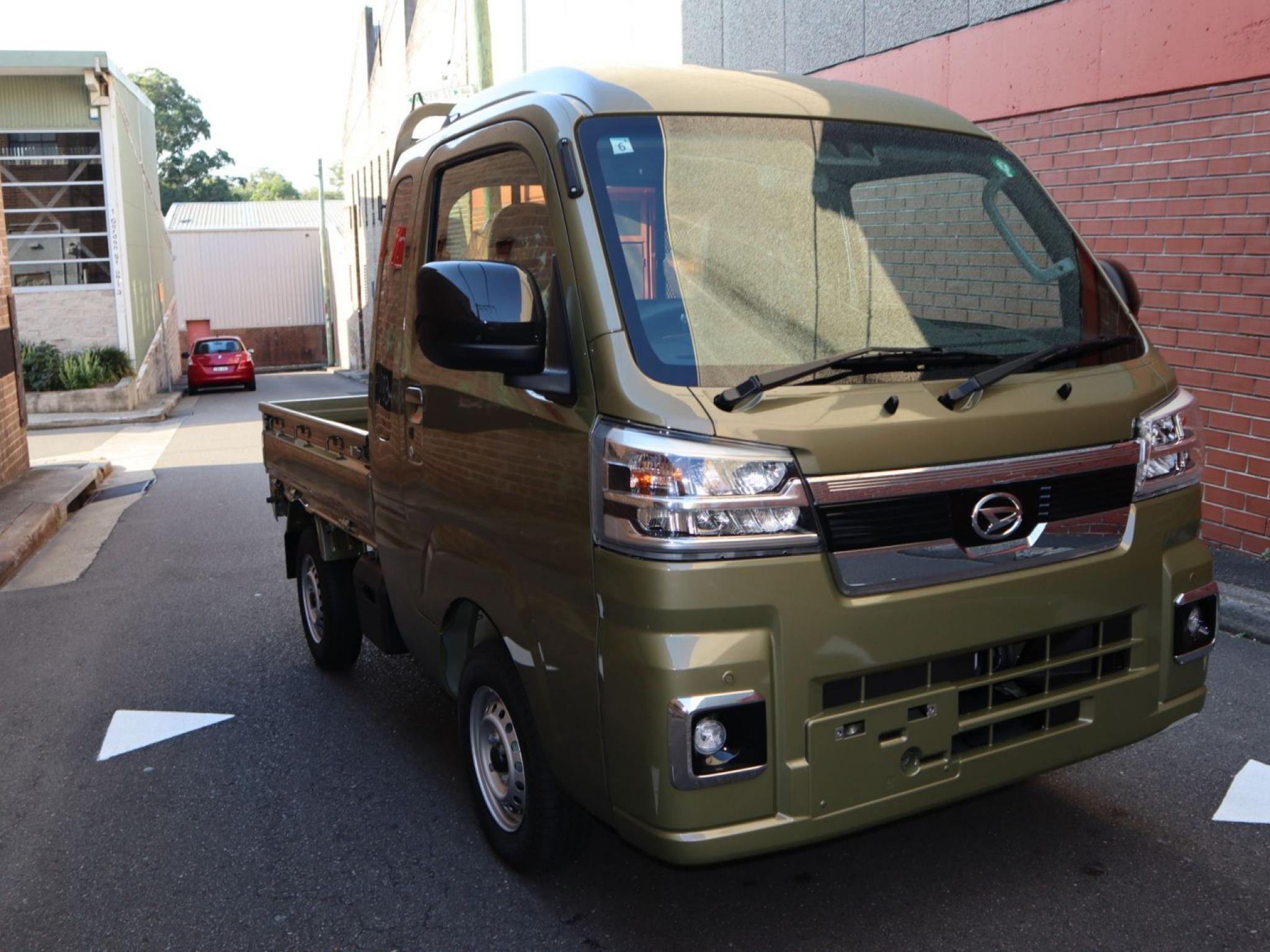 DAIHATSU HI-JET