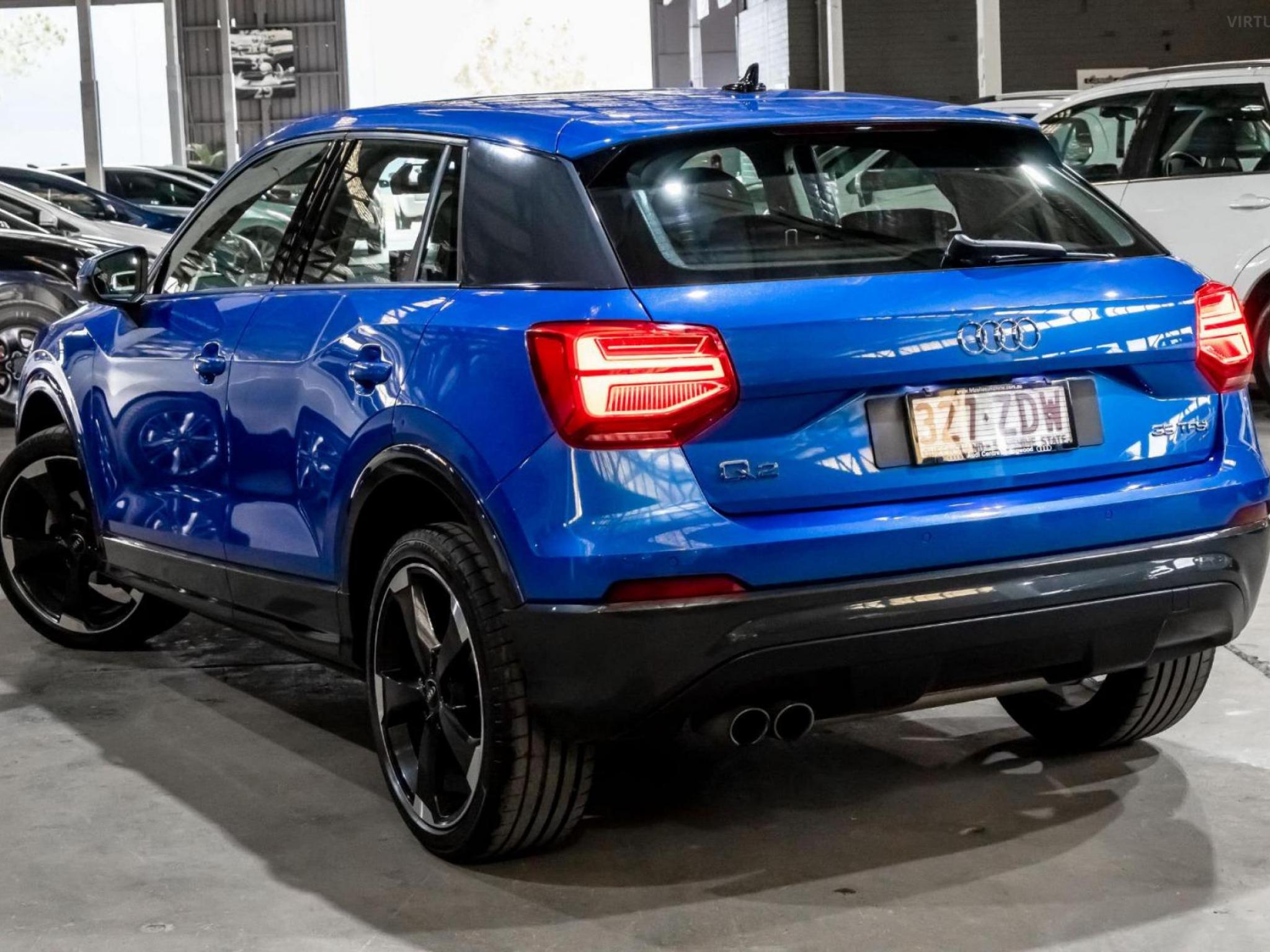 AUDI Q2