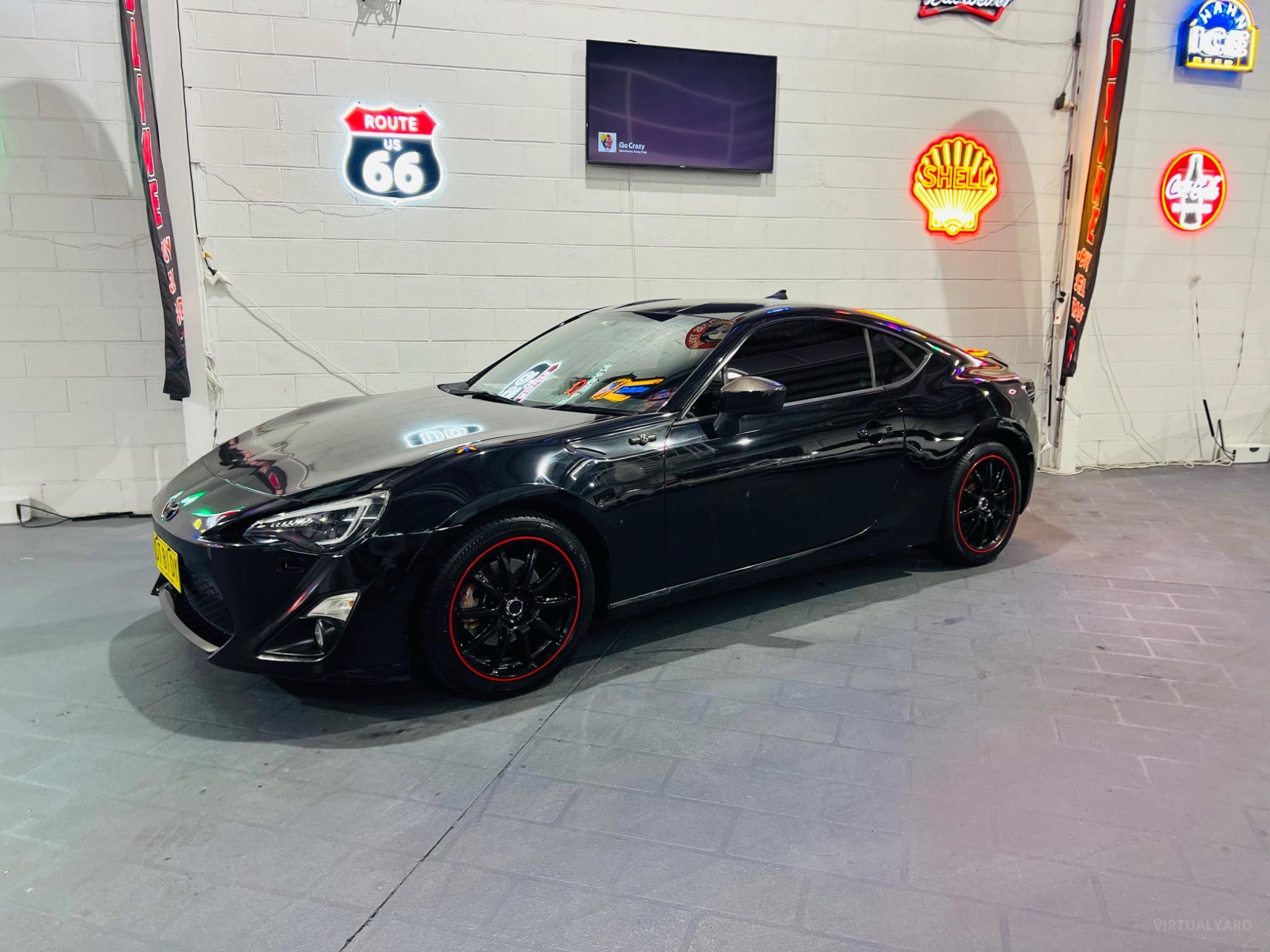 TOYOTA 86
