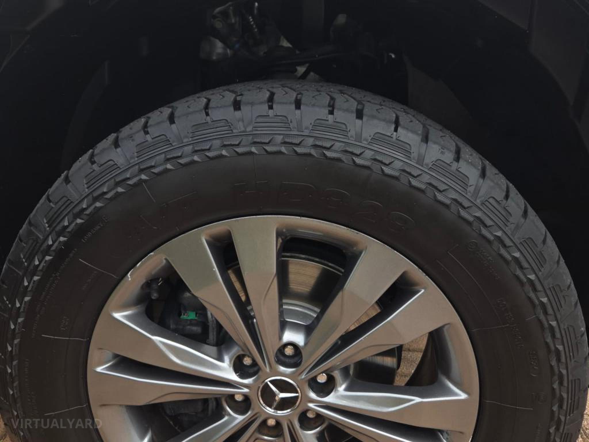 MERCEDES-BENZ X