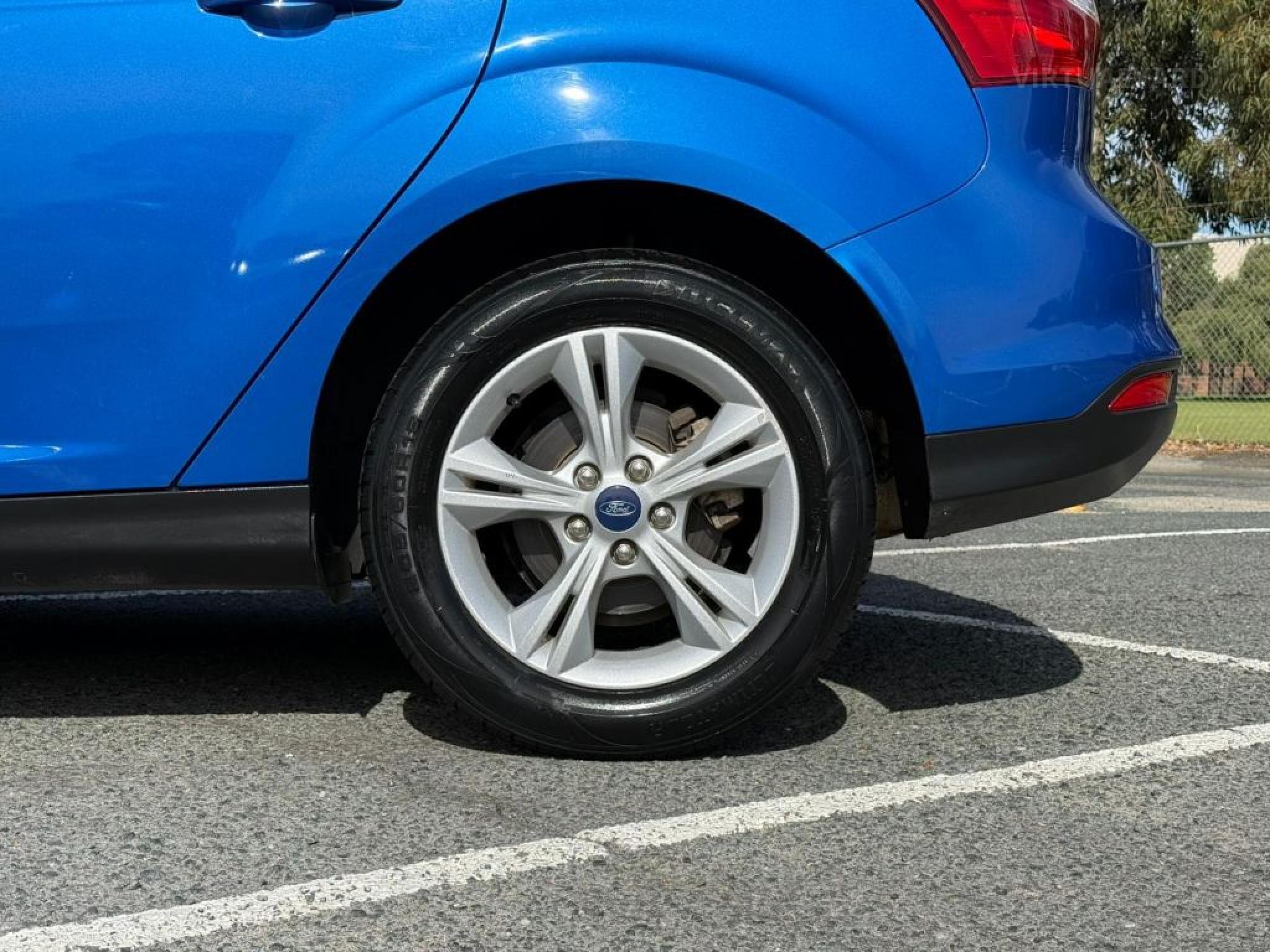 FORD FOCUS