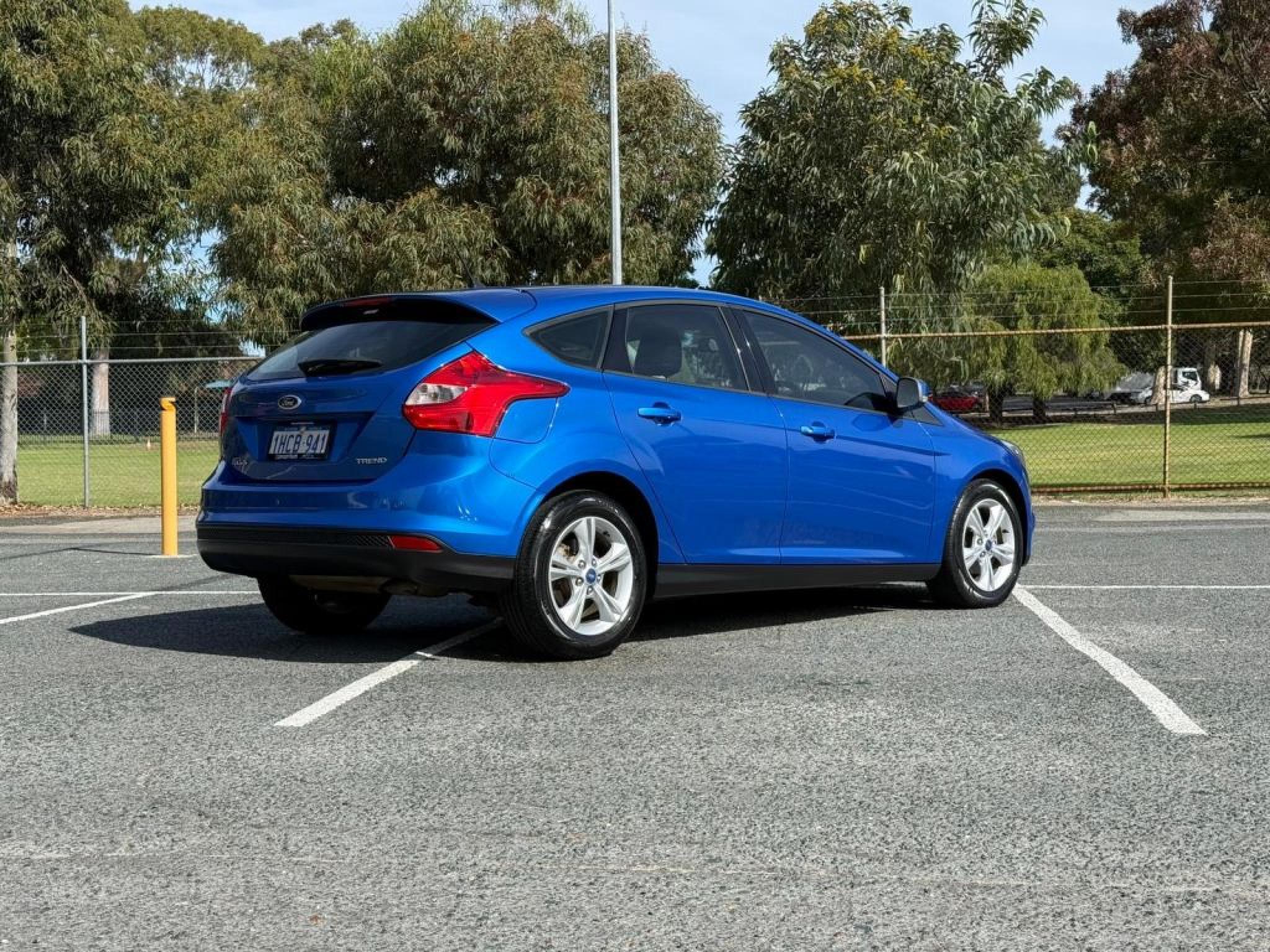 FORD FOCUS