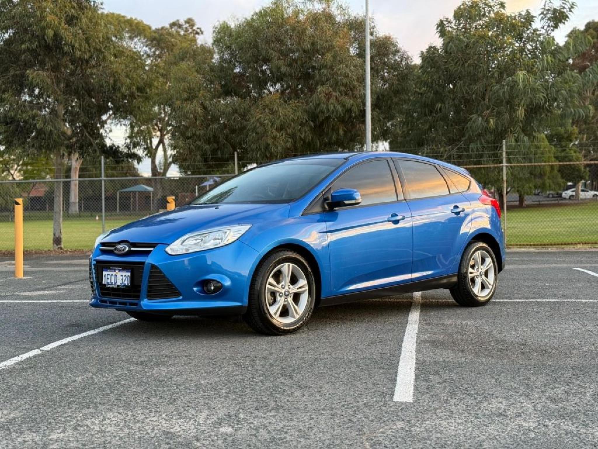 FORD FOCUS
