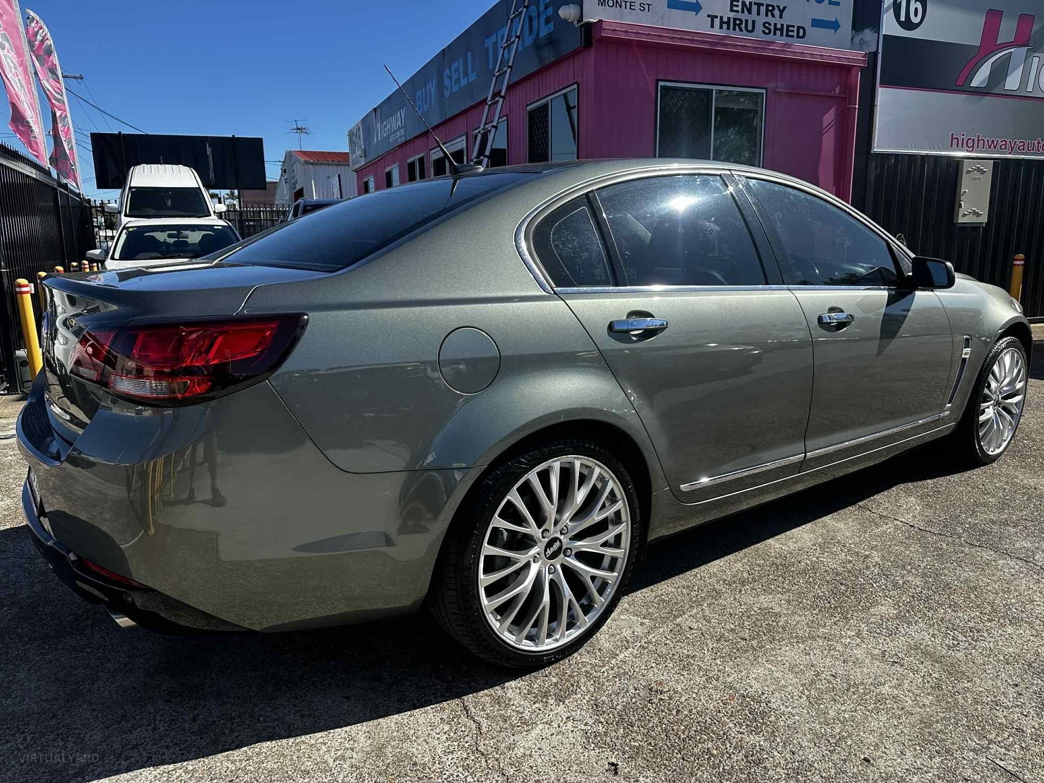 HOLDEN CALAIS
