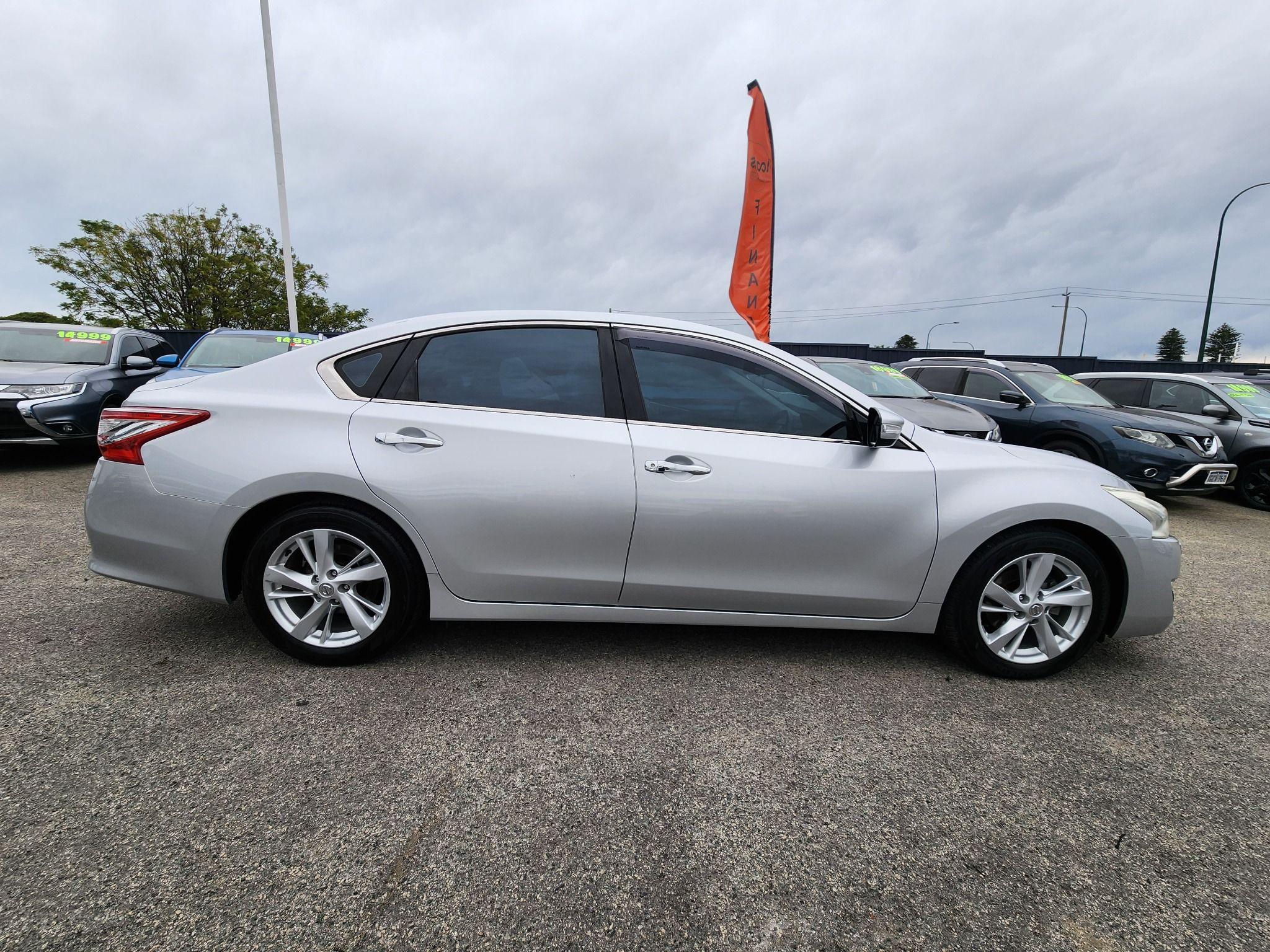 Nissan Altima