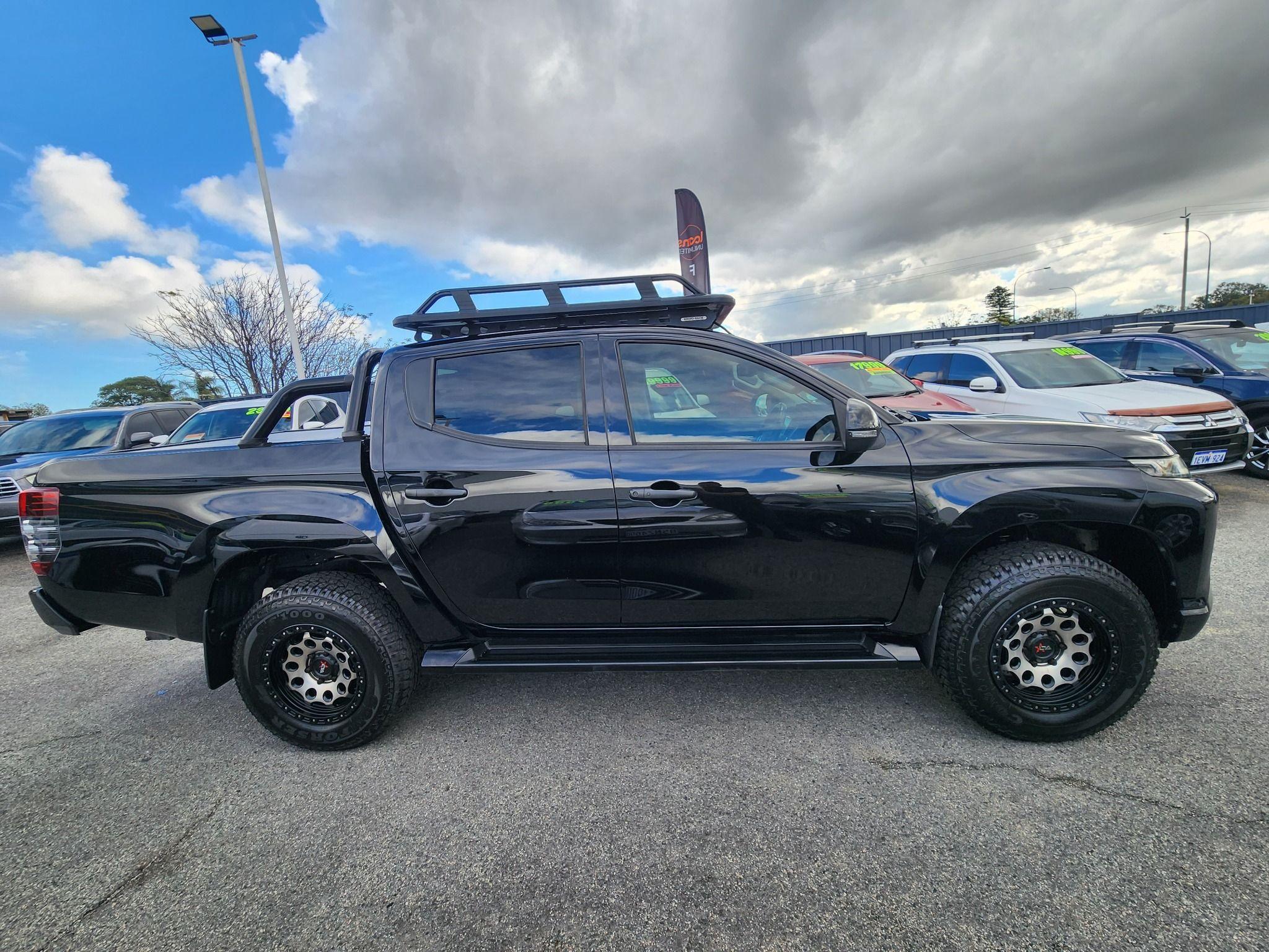 Mitsubishi Triton