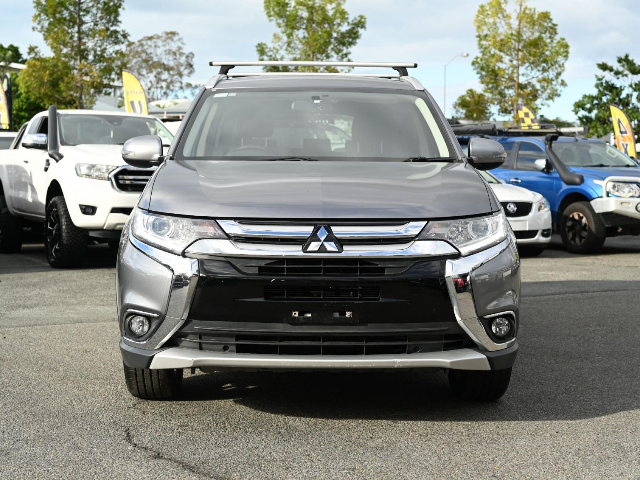 Mitusbishi Outlander