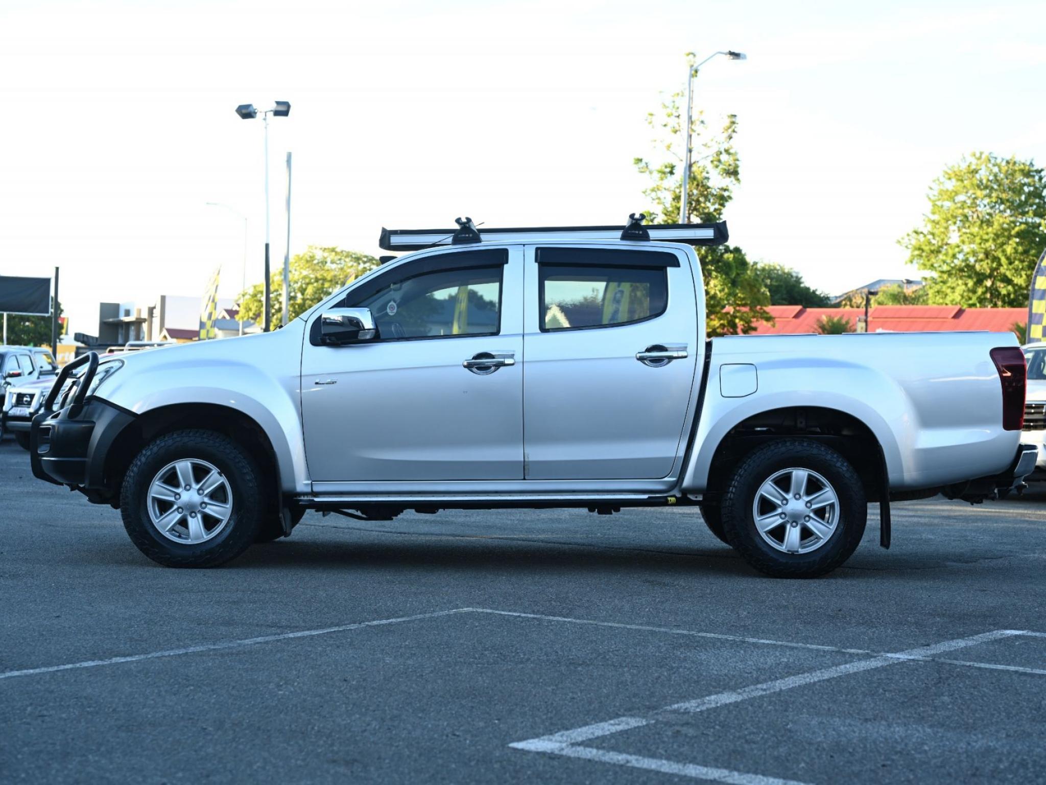Isuzu D-MAX