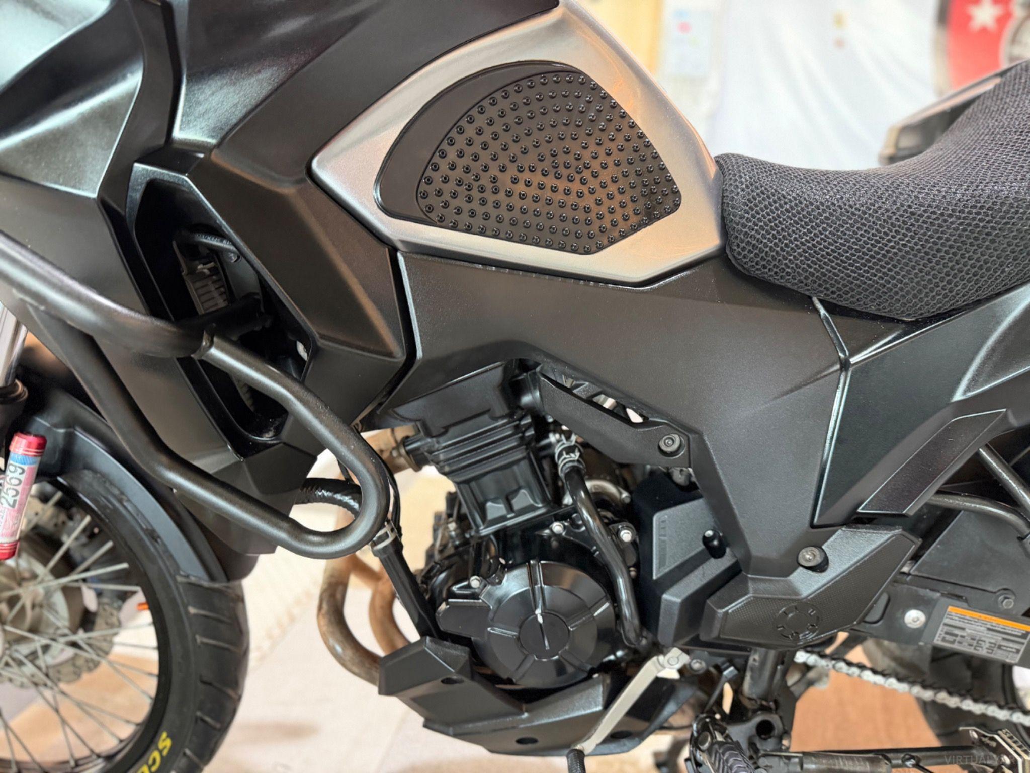 KAWASAKI VERSYS X-300 ABS