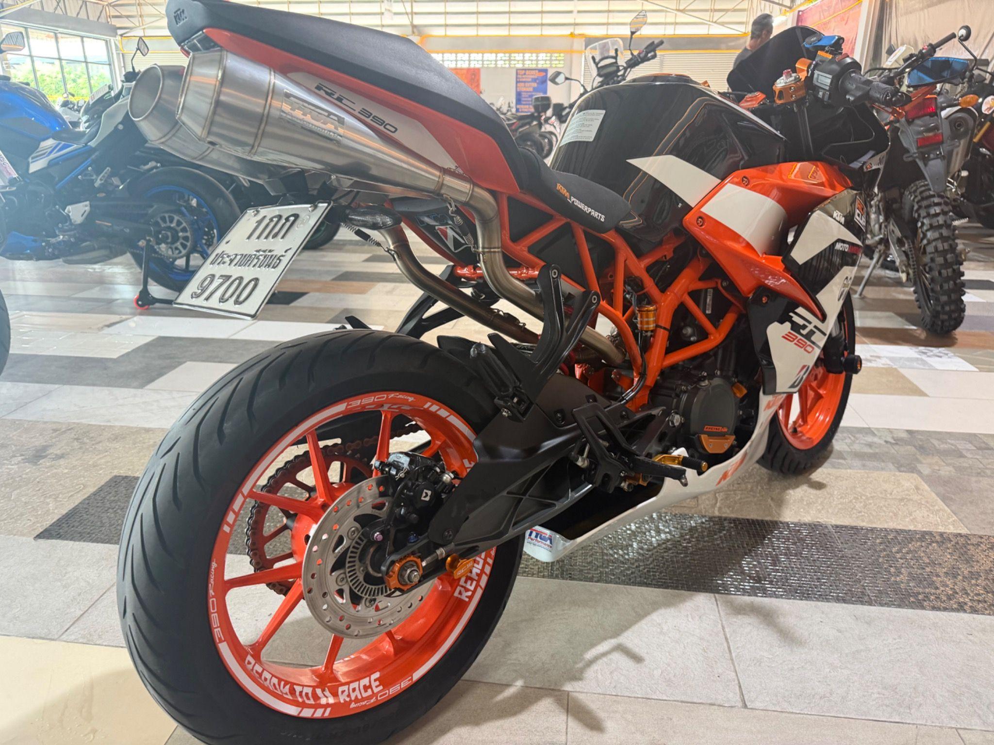KTM 390RC