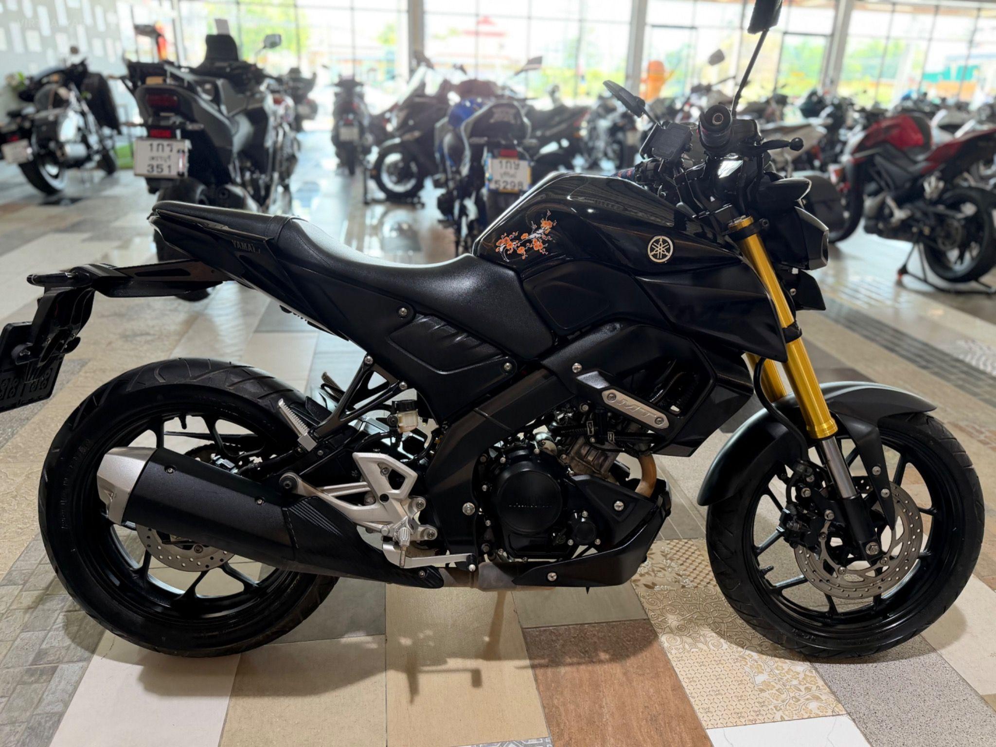 YAMAHA MT15