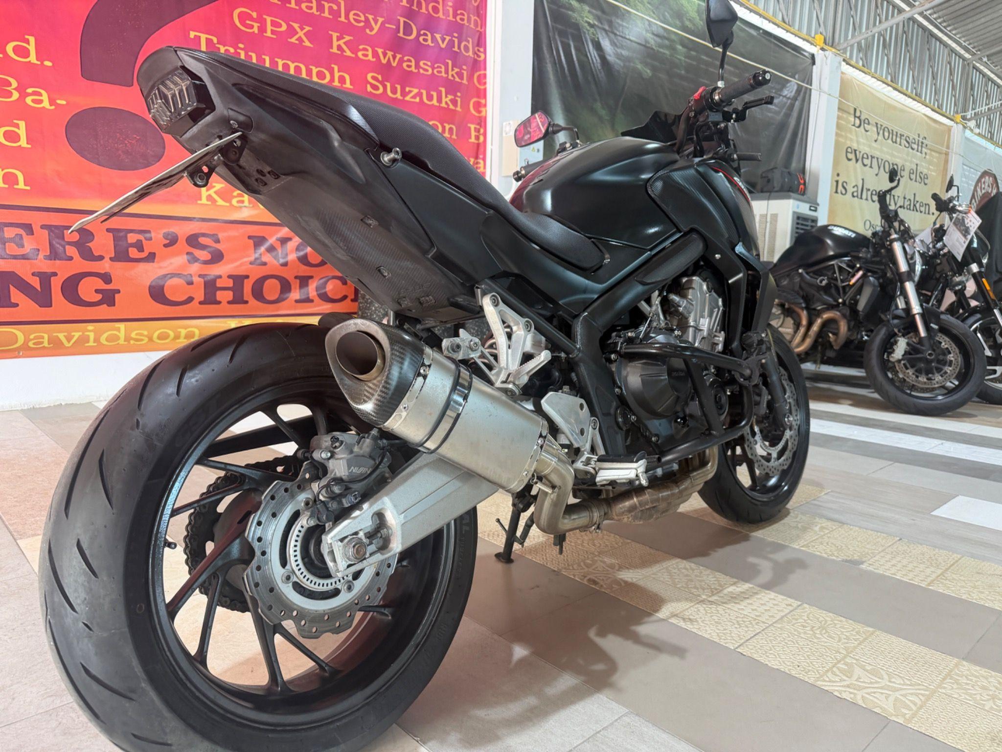 HONDA CB650F